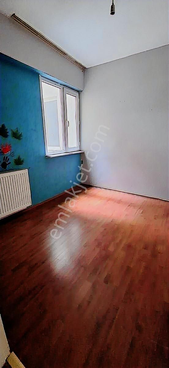 Cemal Emlak Bursa Yıldırım Namazgah Yeşil 4.ara Kat Bakımlı Eko - Görsel 9