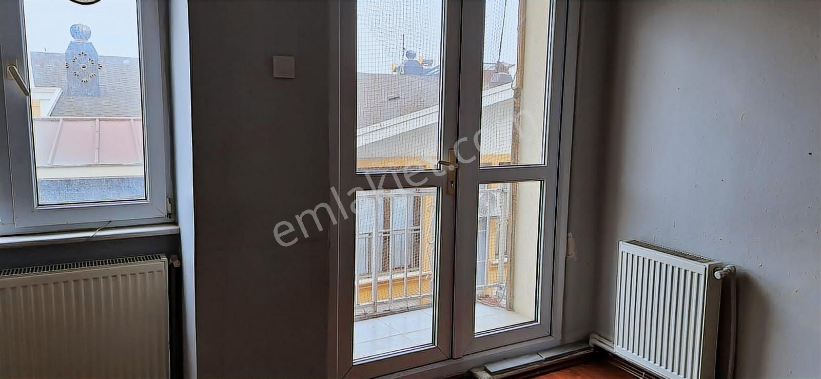 Cemal Emlak Bursa Yıldırım Namazgah Yeşil 4.ara Kat Bakımlı Eko - Görsel 15