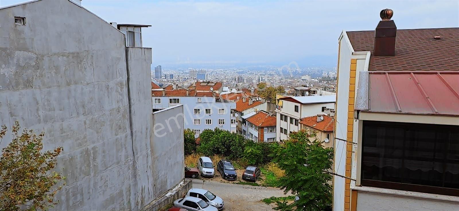 Cemal Emlak Bursa Yıldırım Namazgah Yeşil 4.ara Kat Bakımlı Eko - Görsel 17