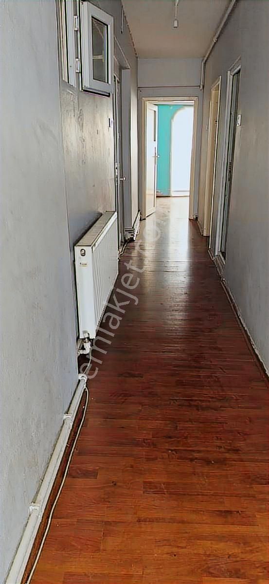 Cemal Emlak Bursa Yıldırım Namazgah Yeşil 4.ara Kat Bakımlı Eko - Görsel 13