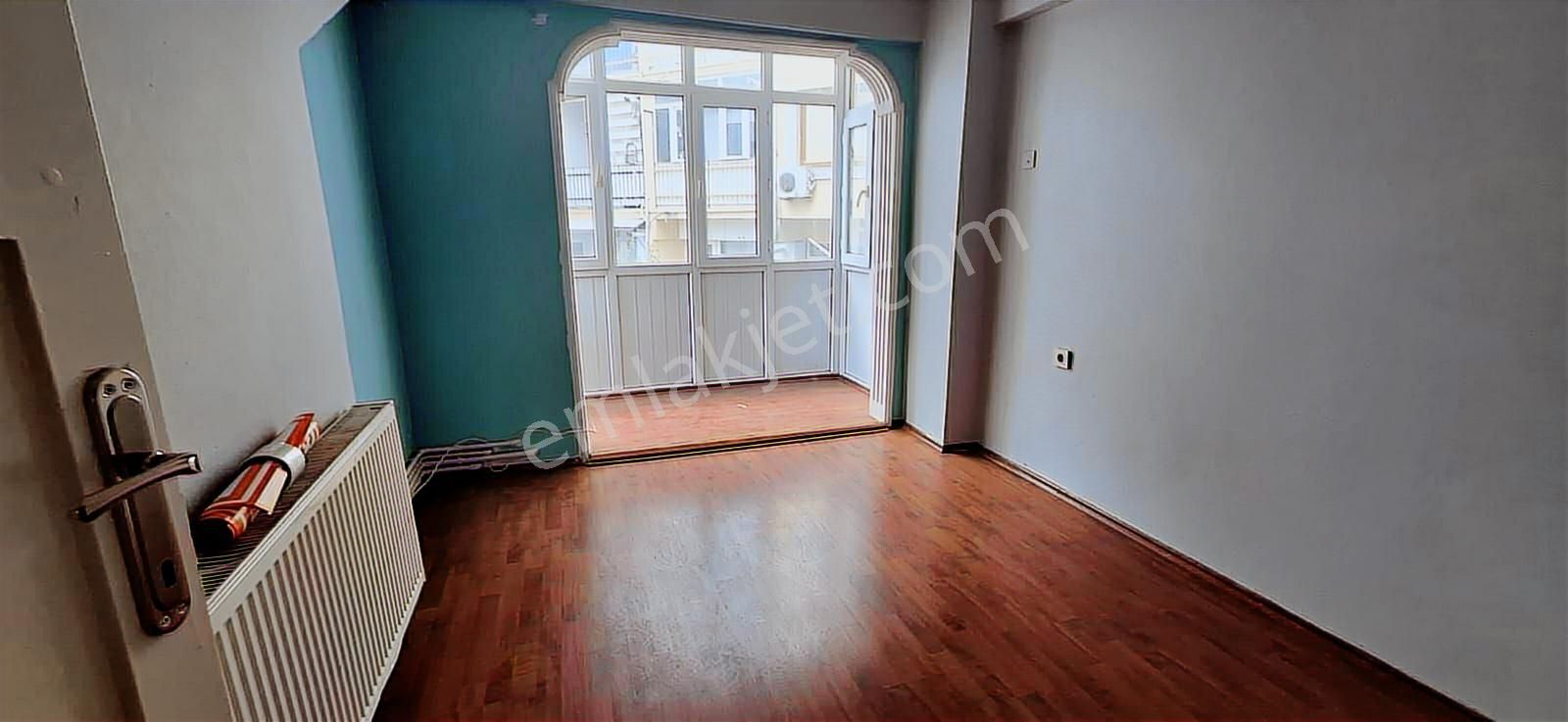 Cemal Emlak Bursa Yıldırım Namazgah Yeşil 4.ara Kat Bakımlı Eko - Görsel 12