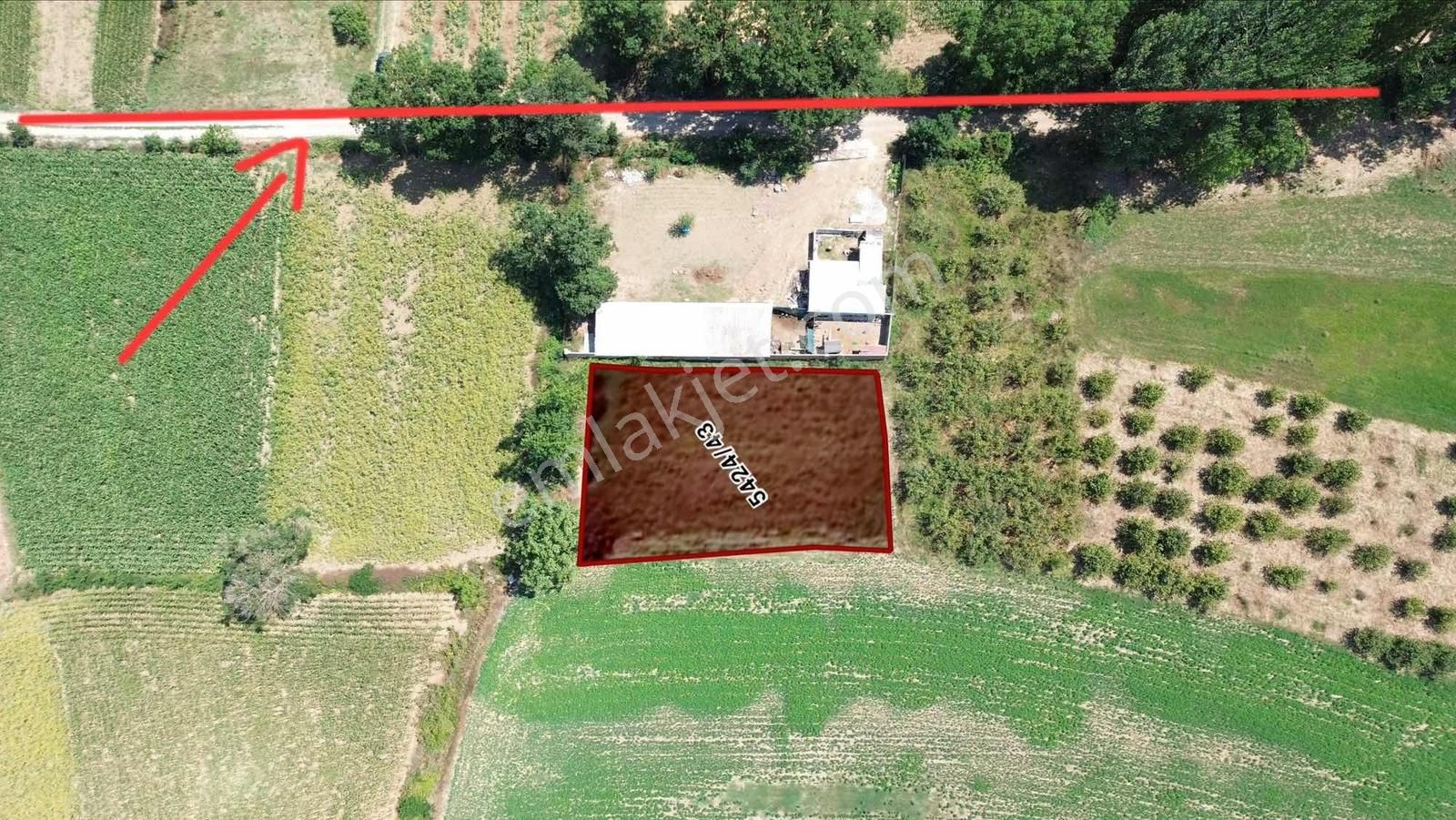 Sakarya Adapazarı Salmanlı Mahallesi'nde 1013 M2 Satılık Tarla - Görsel 4