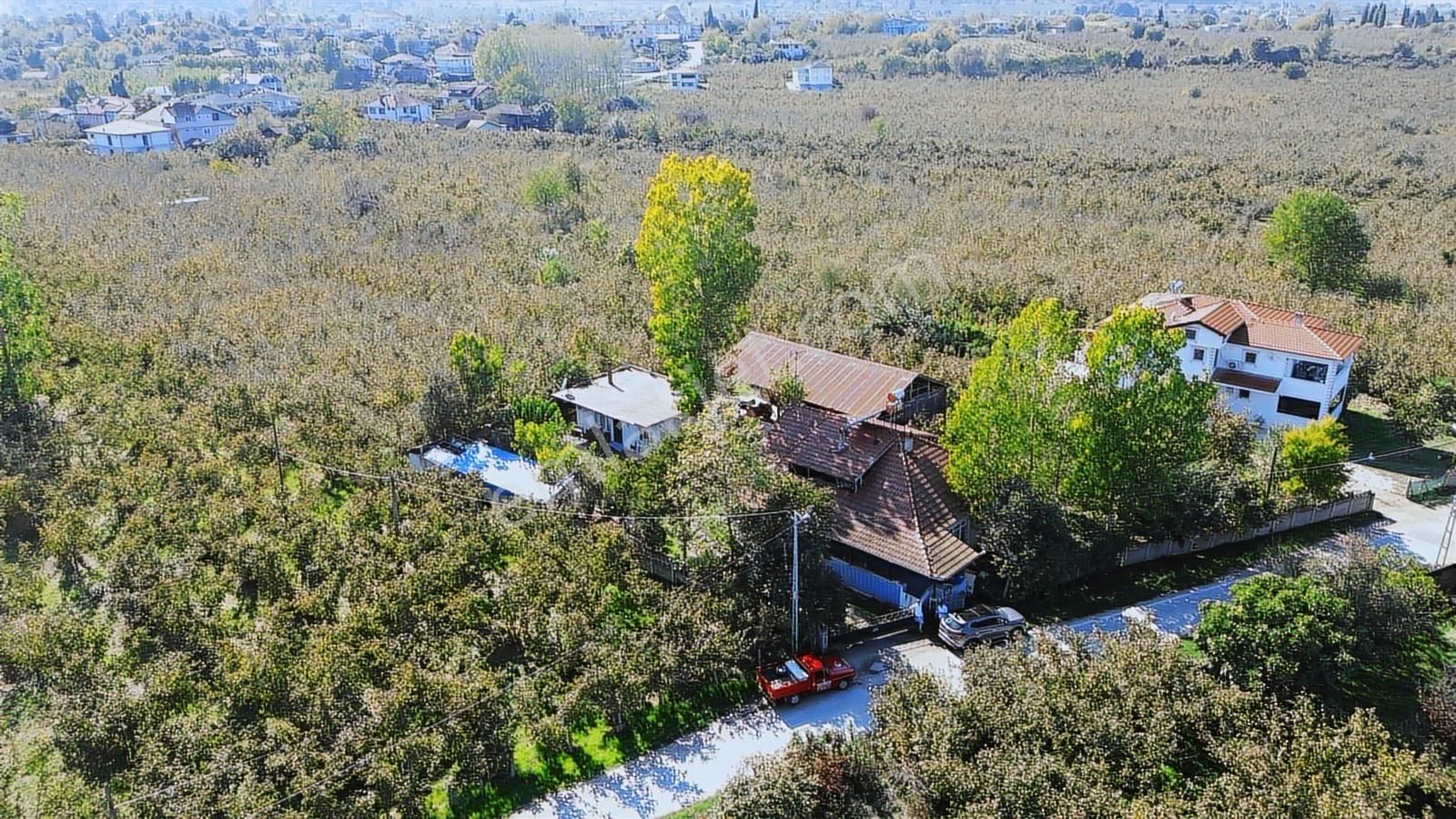Akyazı Çıldırlar Mahallesinden Satılık Mustakil Ev Ve Arazisi - Görsel 20