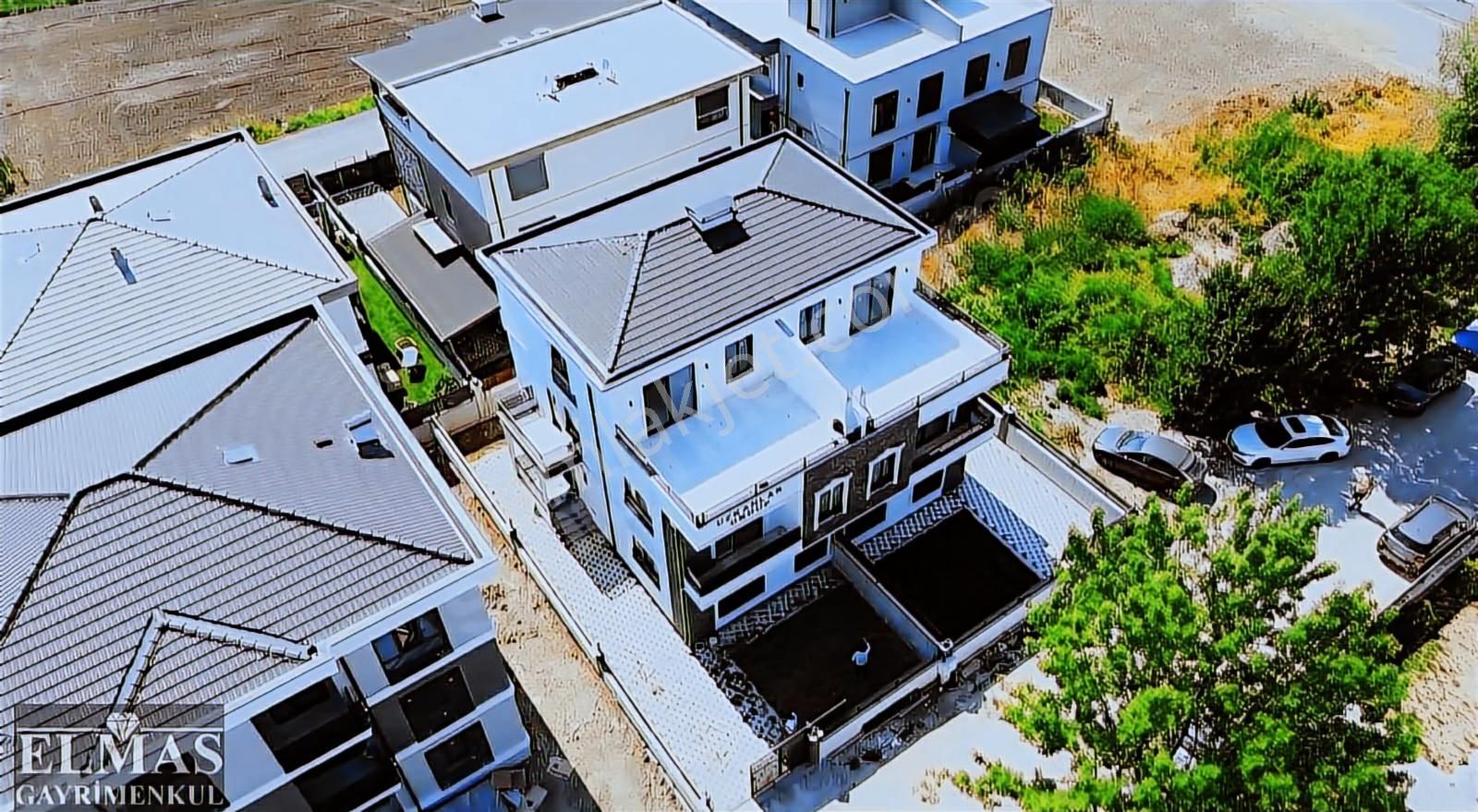 Serdivan Yazlık Mahallesin'de Satılık Süper Lüks 5+1 Villa - Görsel 5