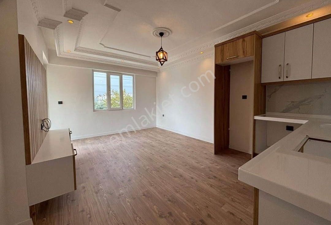 🌞🏡 Didim Liman Yolunda Köşe, Ferah Ve Masrafsız. 2+1 Daire! 🏡🌞