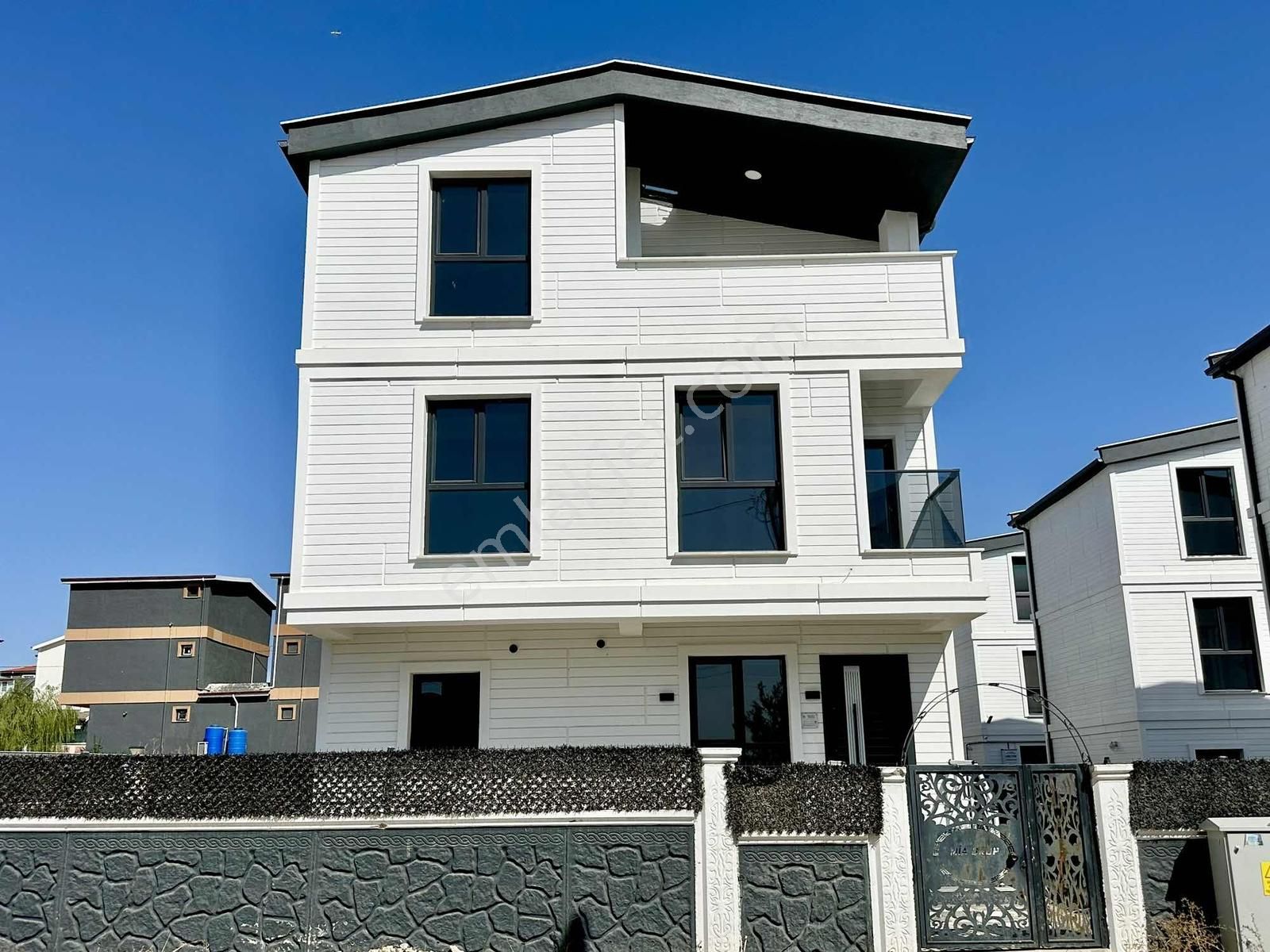 [kassel Yapı] 4 Tarafı Kendine Ait - İskanlı - Müstakil Villa - Görsel 6