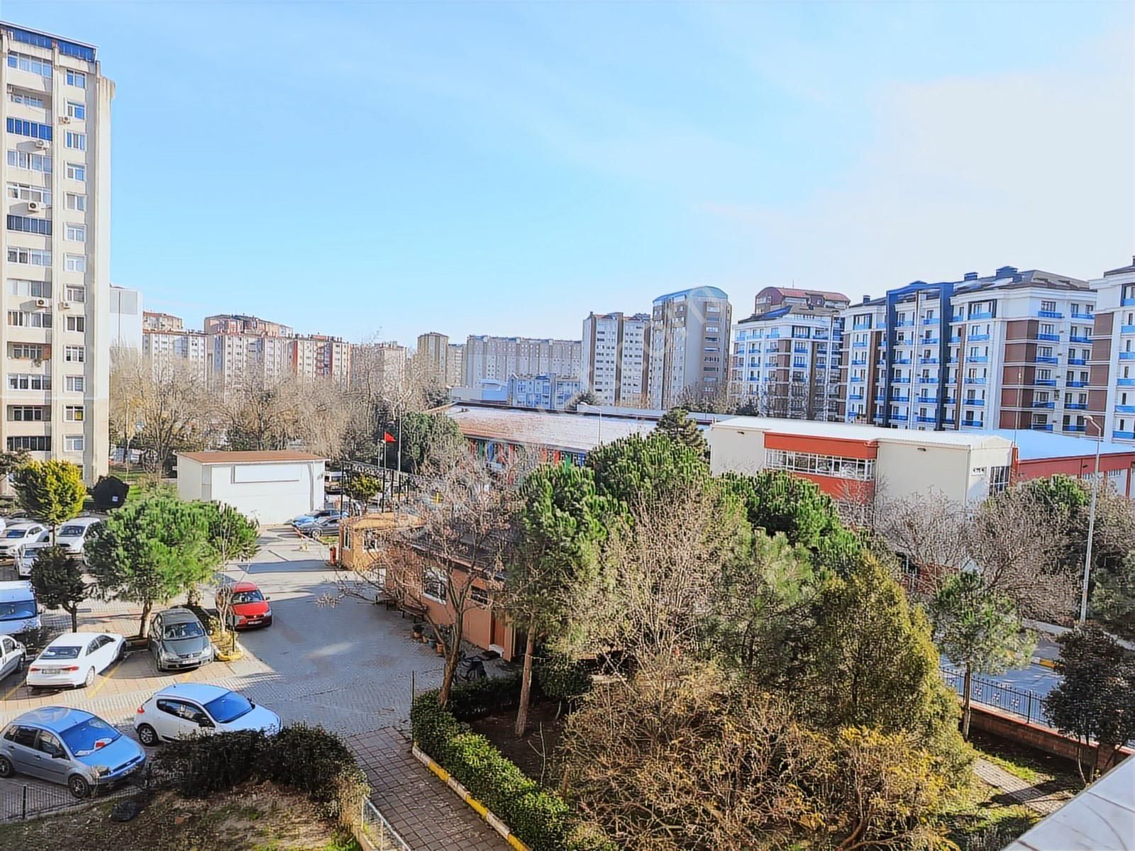 Cumhuriyet Mahallesinde Site İçerisi 2+1 95 M2 Balkonlu - Görsel 21