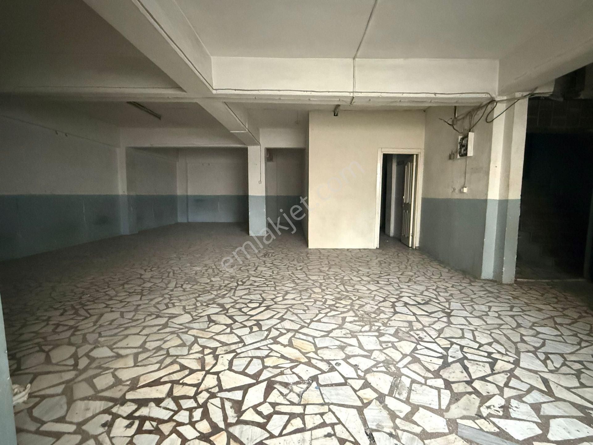 Güneşli 15 Temmuz Mahallesi Kiralık Atölye & Kesimhane 300 M2