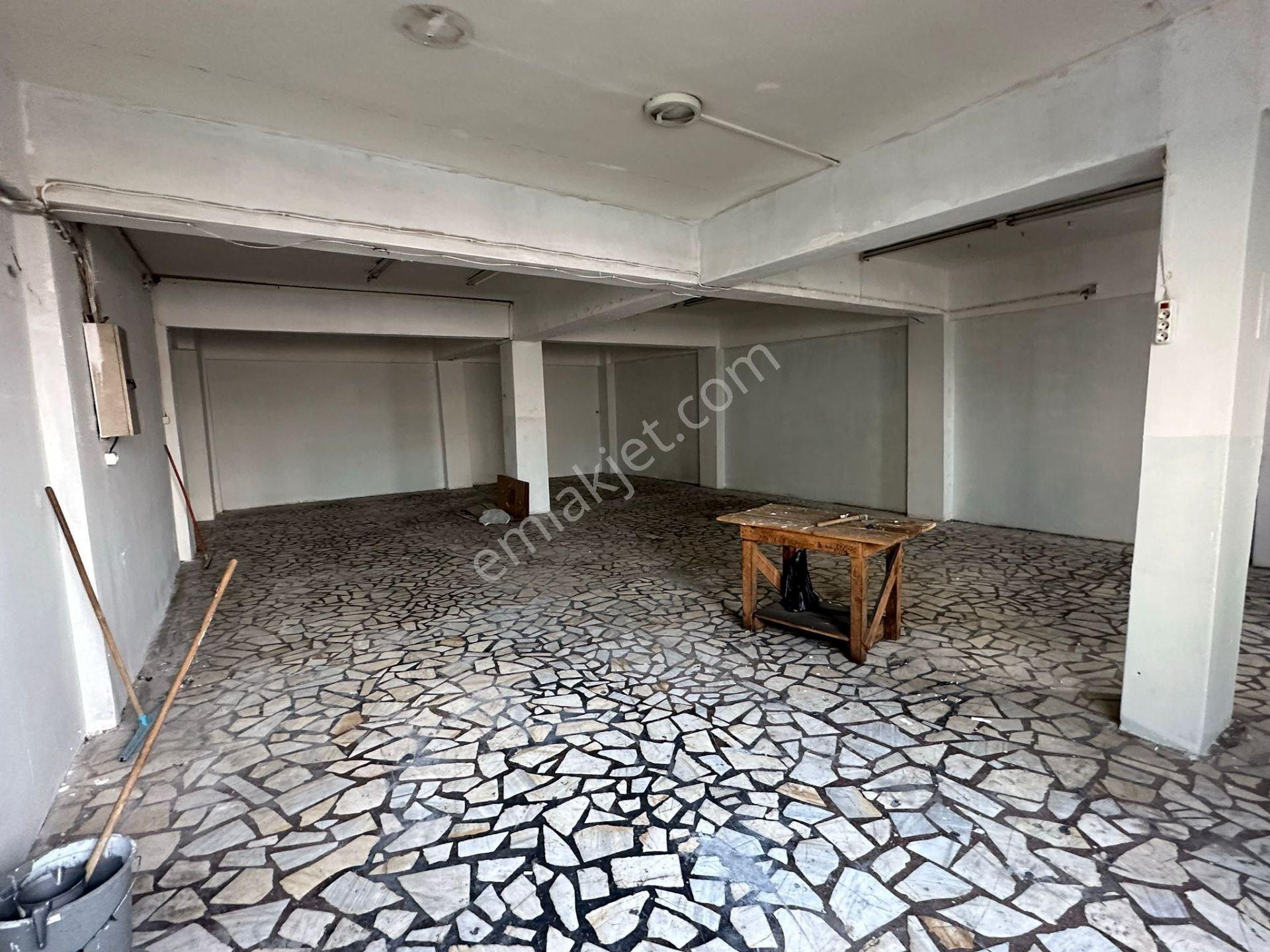 Güneşli 15 Temmuz Mahallesi Kiralık Atölye & Kesimhane 300 M2 - Görsel 27