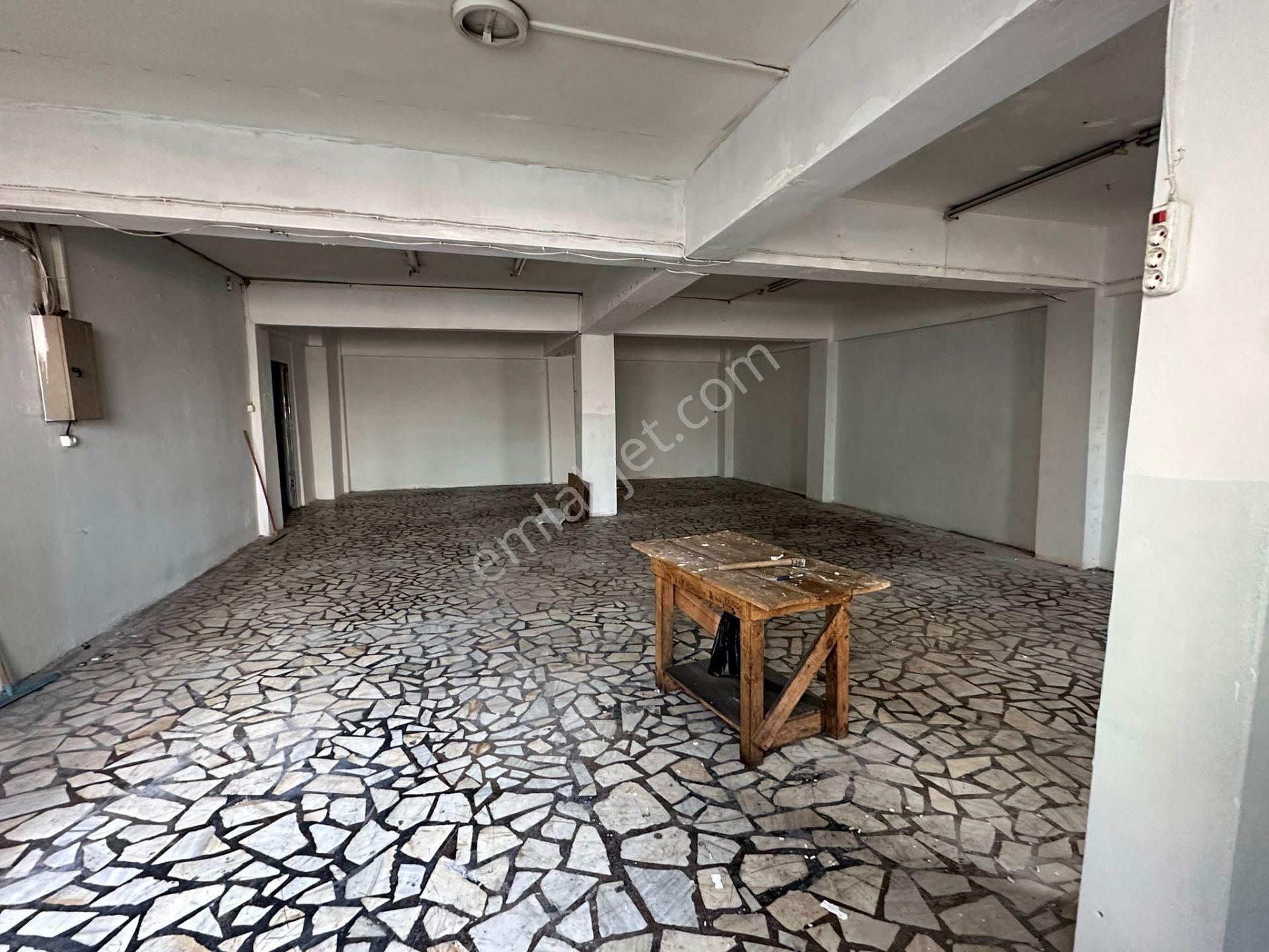 Güneşli 15 Temmuz Mahallesi Kiralık Atölye & Kesimhane 300 M2 - Görsel 8