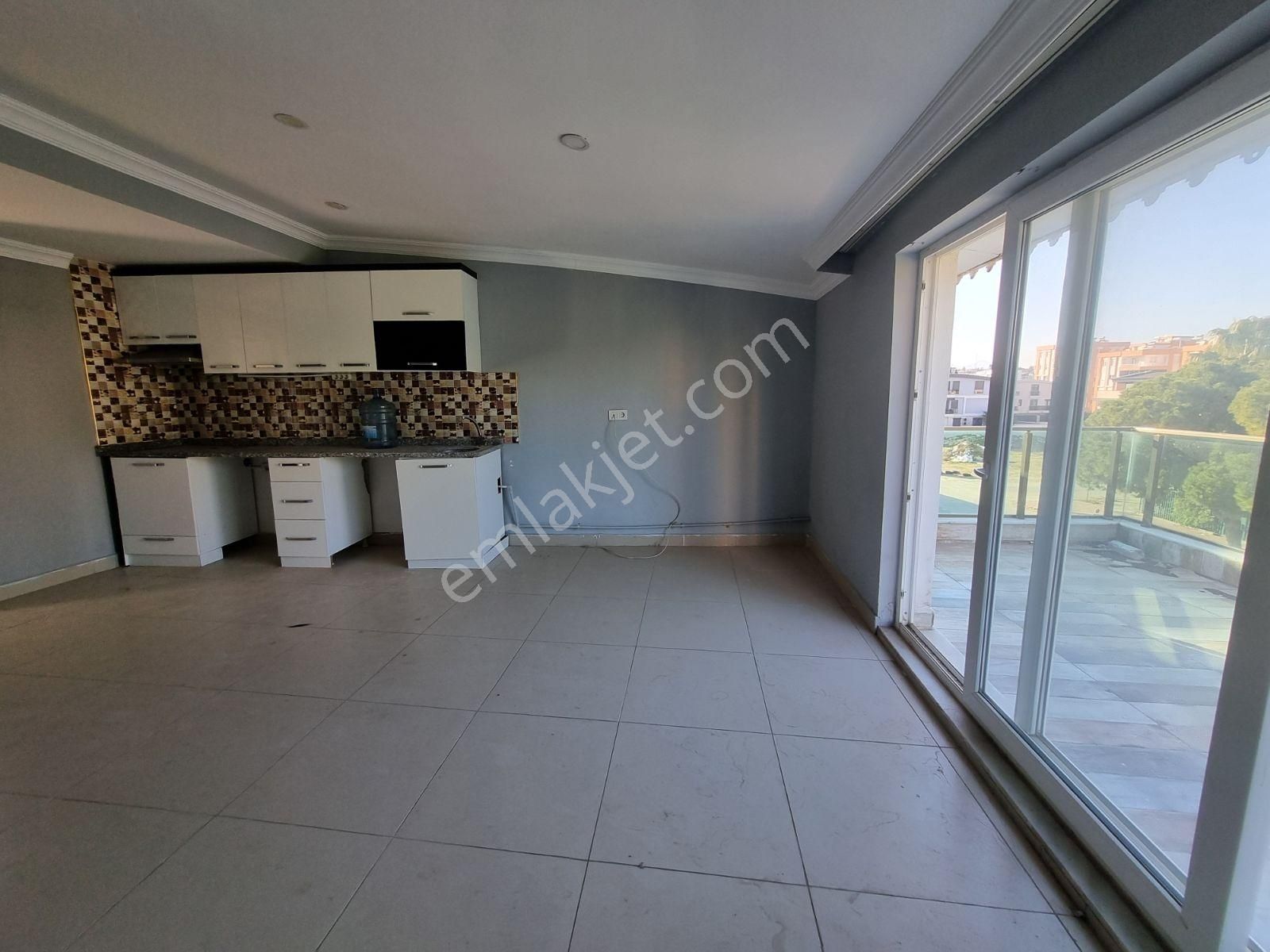 Balo Gayrimenkul'den Güzeloba Kundu Yolu Yakını Dubleks Daire - Görsel 26