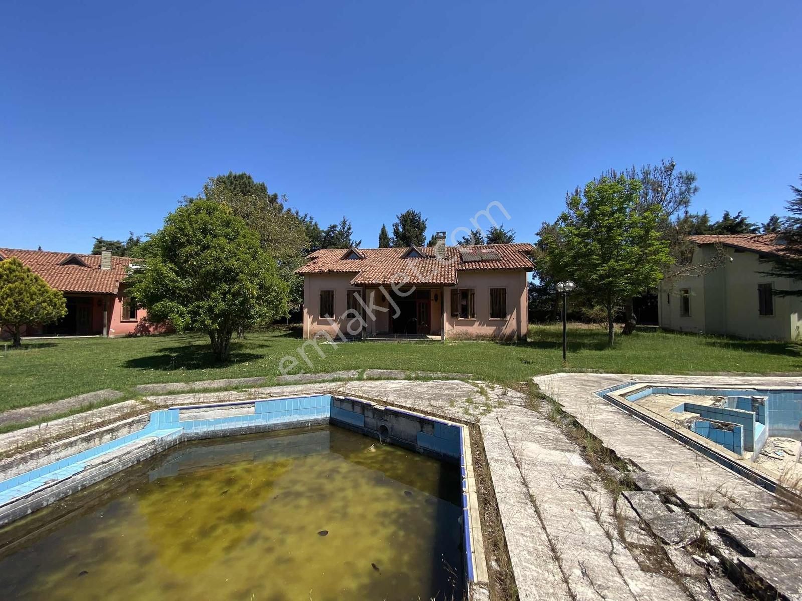 Arsa Fiyatına Satılık 11.646 M2 İçersinde 6 Adet Tek Katlı Ev - Görsel 11