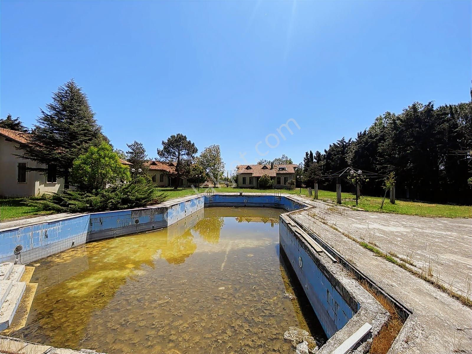 Arsa Fiyatına Satılık 11.646 M2 İçersinde 6 Adet Tek Katlı Ev - Görsel 15