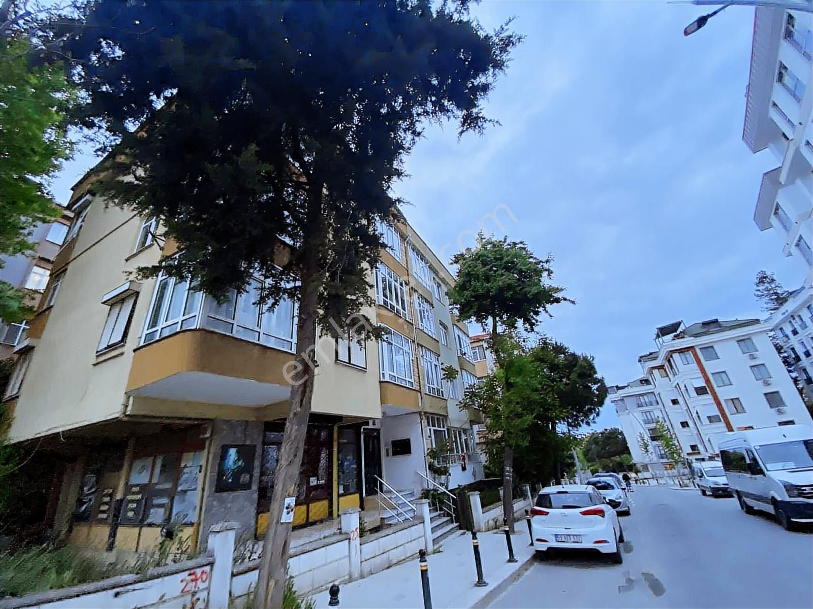 Parmaksız Caddesinde Deniz Manzaralı 4+2 Satılık Dubleks - Görsel 18