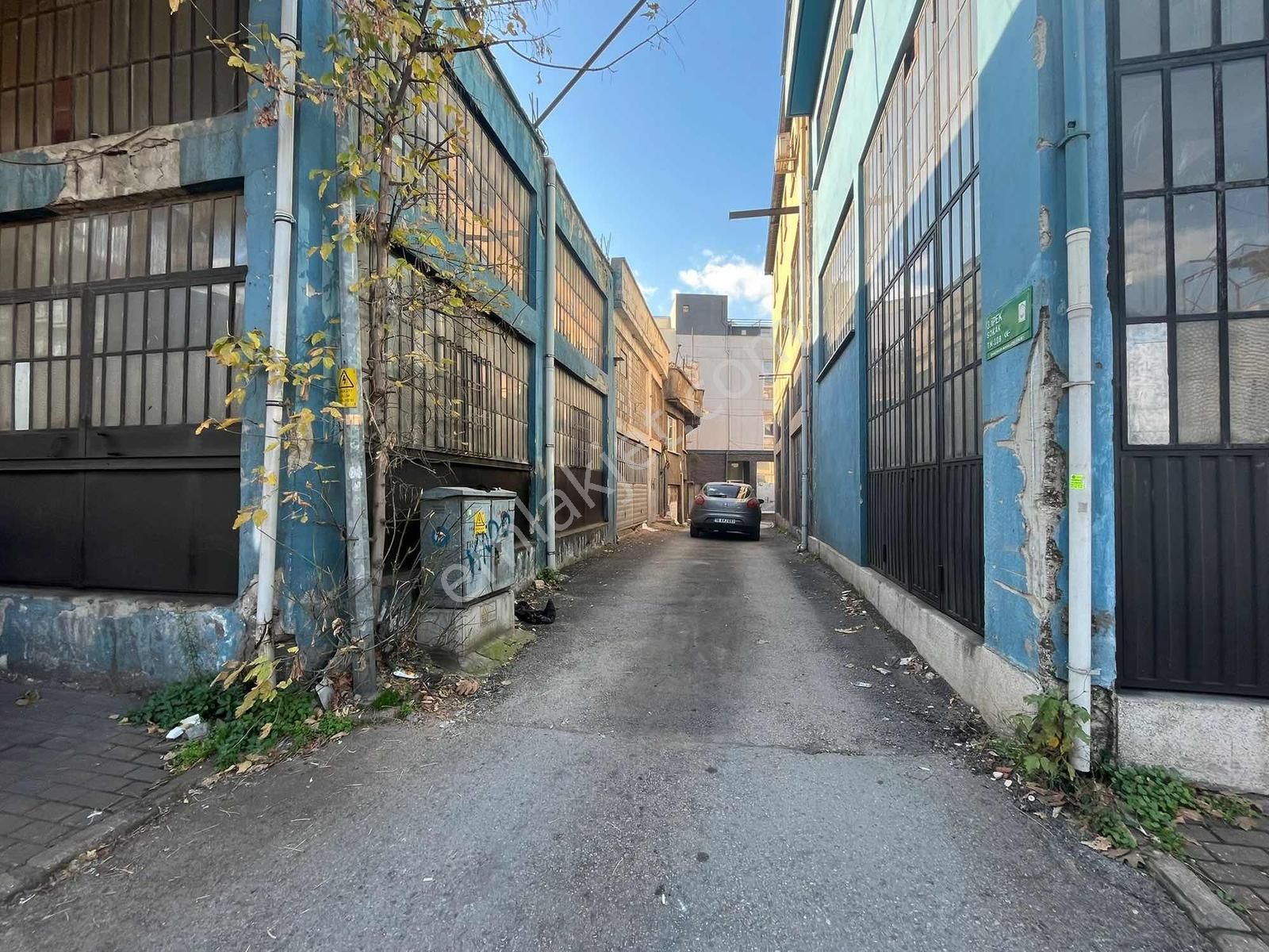 Megakent* Vişne Caddesinde Kiralık Atöyle/ İmalathane - Görsel 17