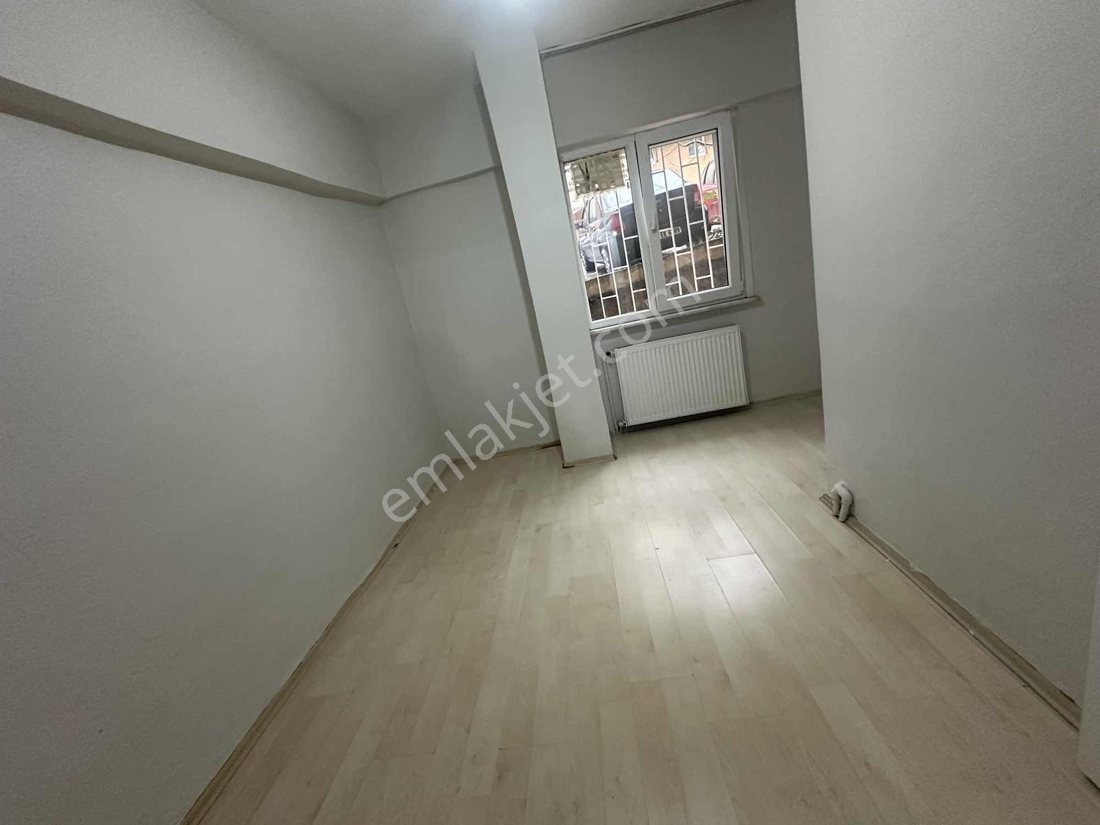 Çekmeköy Vuralkent Sitesi 2+1 Geniş Ve Ferah Kiralık Daire - Görsel 17