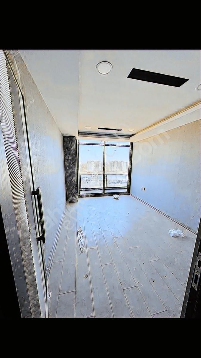 Winston Avm Karşısında Pozitif Plazada Satılık Lüks 2+1 Ofis - Görsel 4