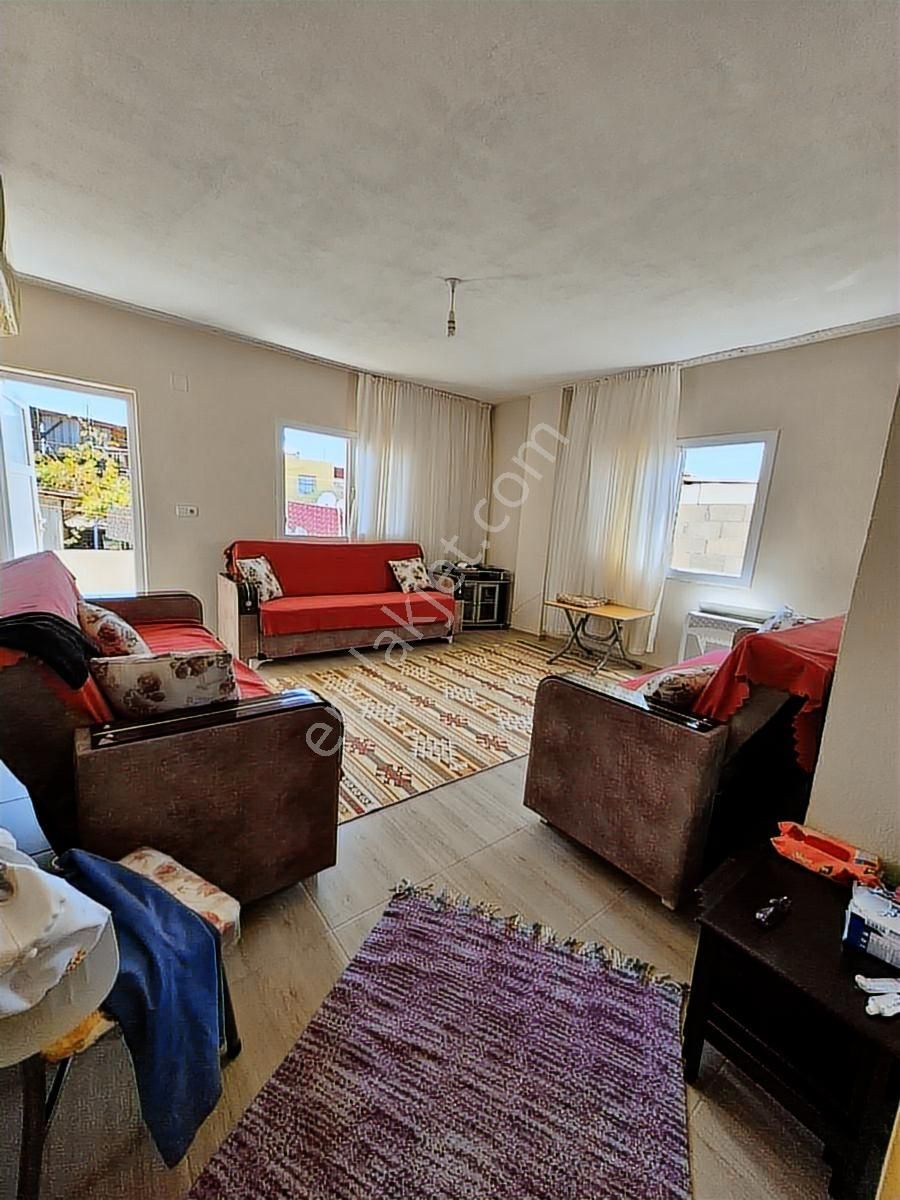 Şahintepe Mah. 2 Katlı D.gaz Sobalı. Bahçeli - Görsel 28