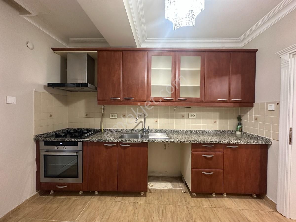Turyap Tan Üsküdar Merkez De 2+1 Kiralık Daire - Görsel 12