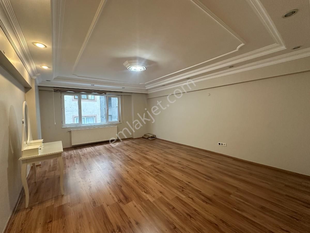 Turyap Tan Üsküdar Merkez De 2+1 Kiralık Daire - Görsel 17