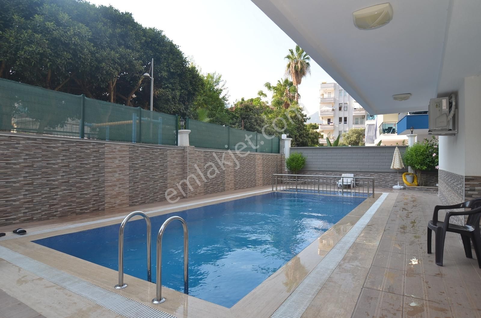 Alanya Saray Mahallesi Kiralık 3+1 Eşyalı Dubleks Daire - Görsel 11