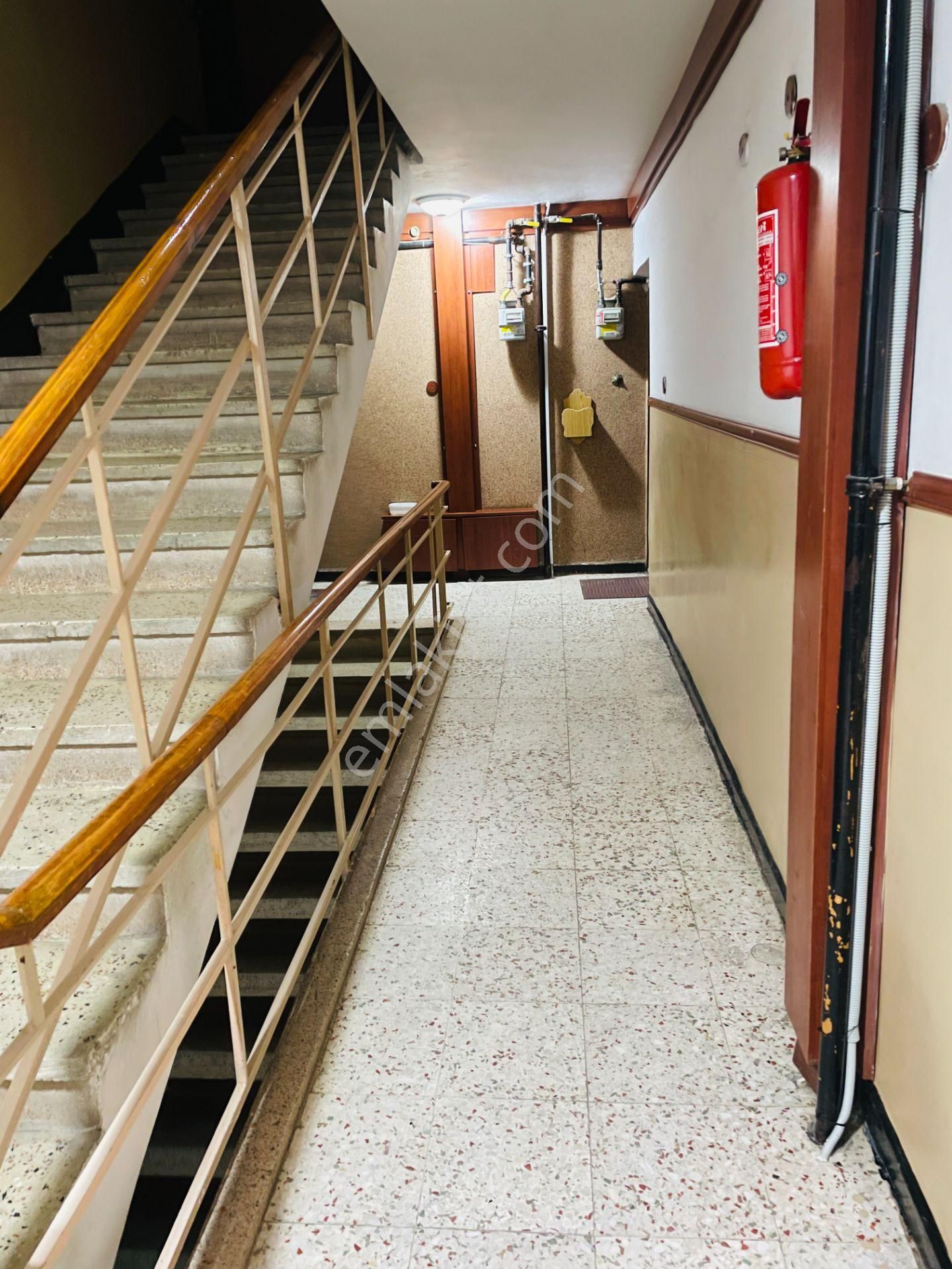 Acıbadem Pınar Sitesinde Satılık 115 M2 2+1 Bahçe Katı Daire - Görsel 13