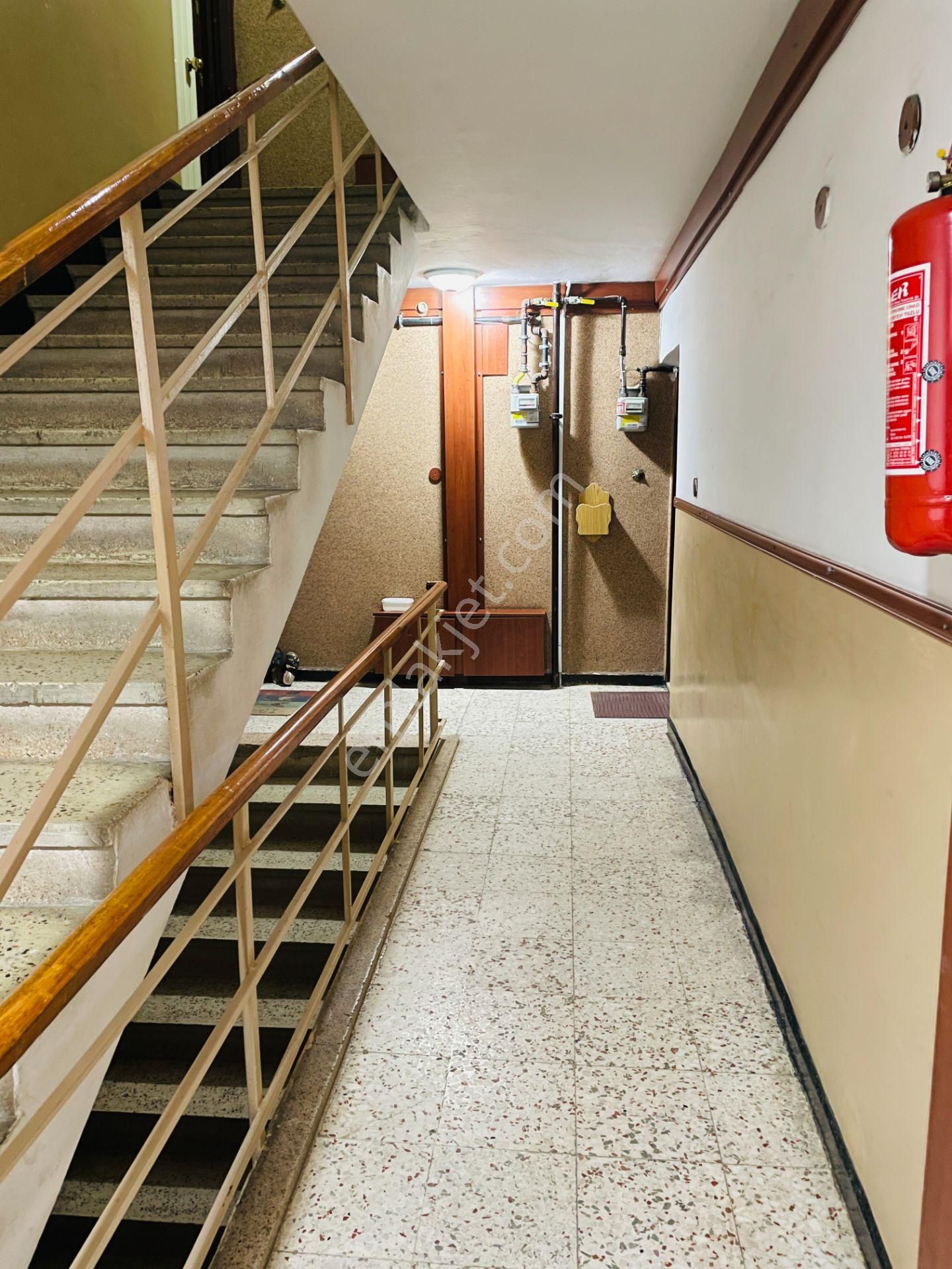 Acıbadem Pınar Sitesinde Satılık 115 M2 2+1 Bahçe Katı Daire - Görsel 12