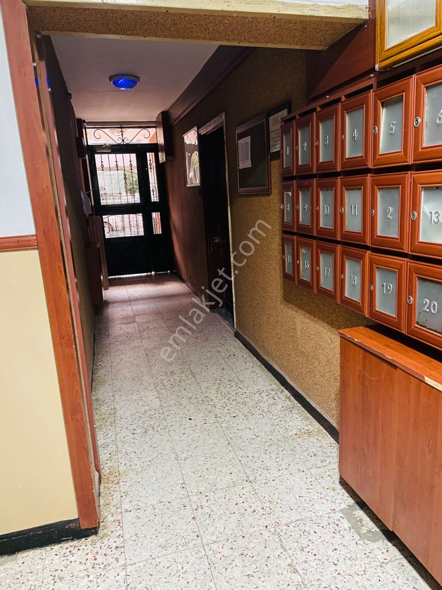 Acıbadem Pınar Sitesinde Satılık 115 M2 2+1 Bahçe Katı Daire - Görsel 11