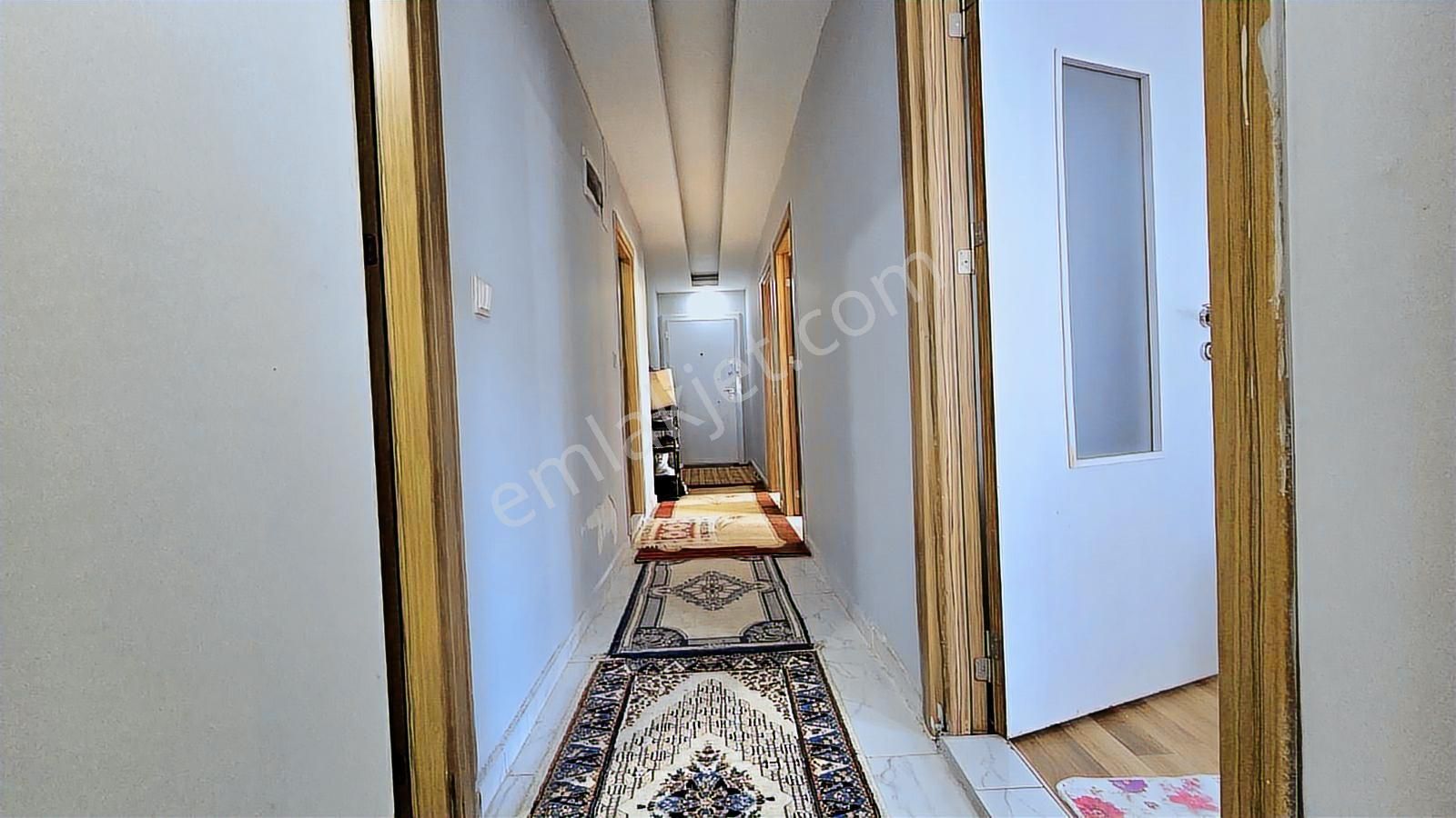 Hüsnükarakaş Mahallesinde Giriş Kat 2+1 100m² Fırsat Daire - Görsel 15