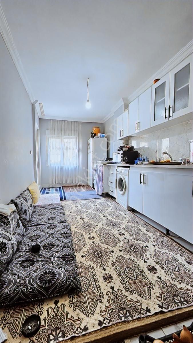 Hüsnükarakaş Mahallesinde Giriş Kat 2+1 100m² Fırsat Daire - Görsel 20