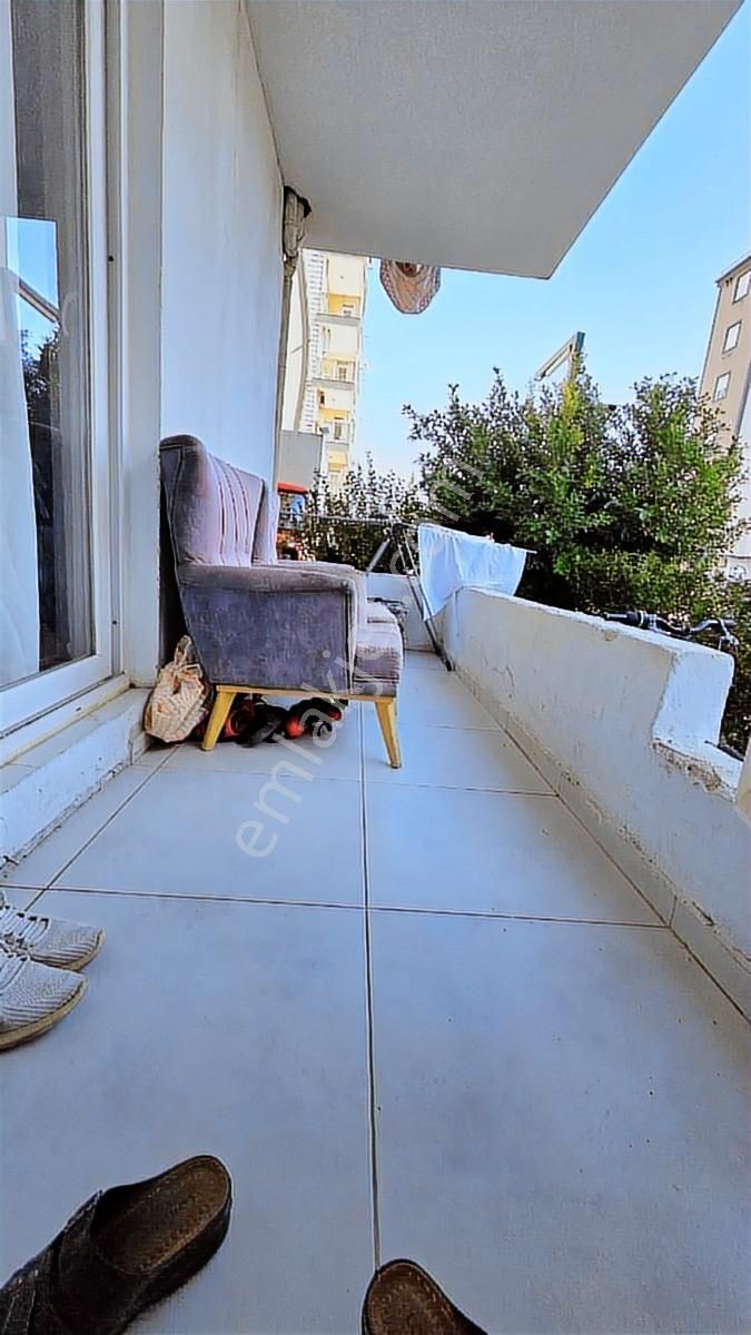 Hüsnükarakaş Mahallesinde Giriş Kat 2+1 100m² Fırsat Daire - Görsel 2