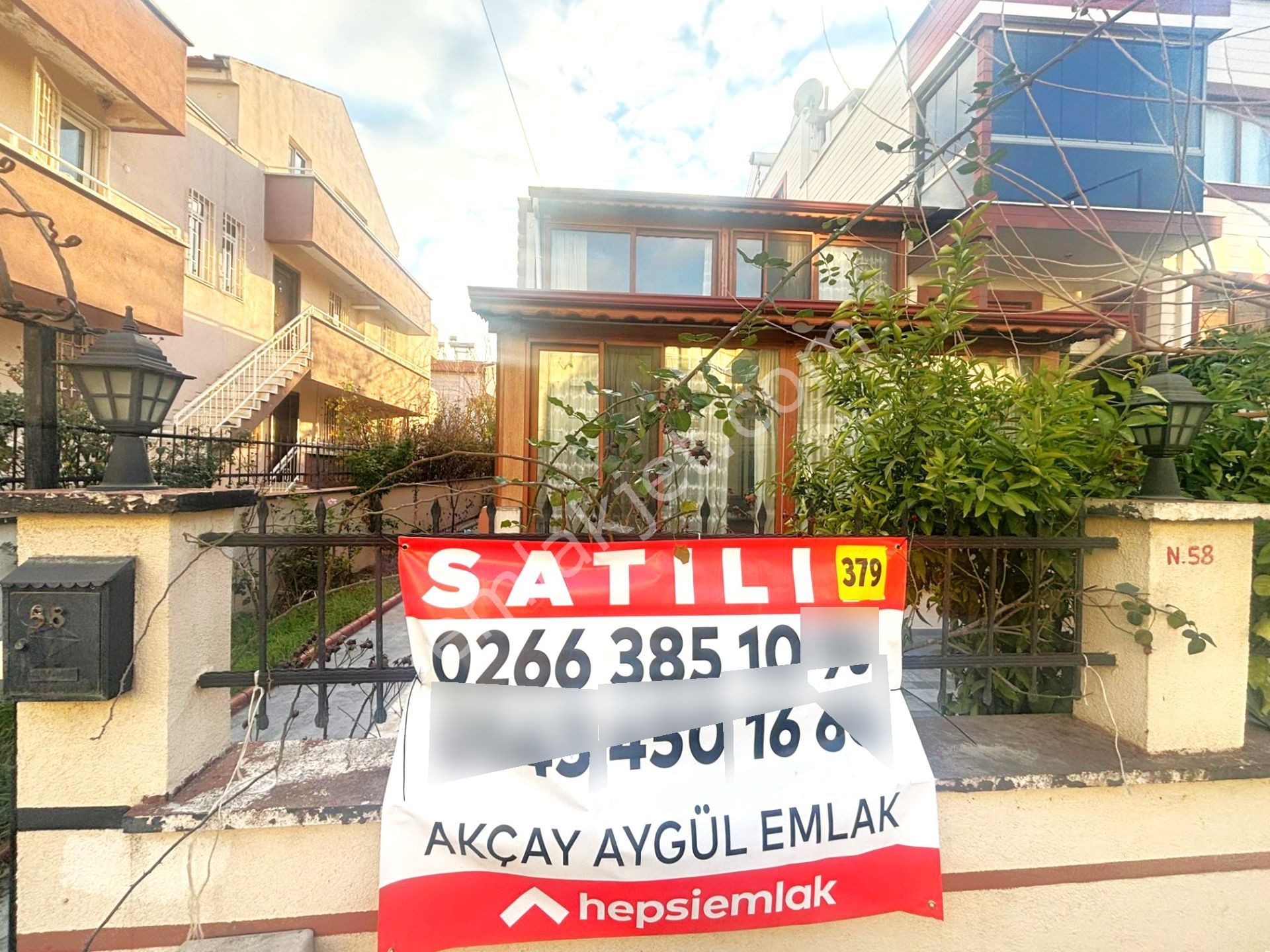 🌊sadece Aygül'den Akçay'da Denize 100 Mt Mesafede🌊 Müstakil Girişli Giyinme Odalı 4+1satılık Villa