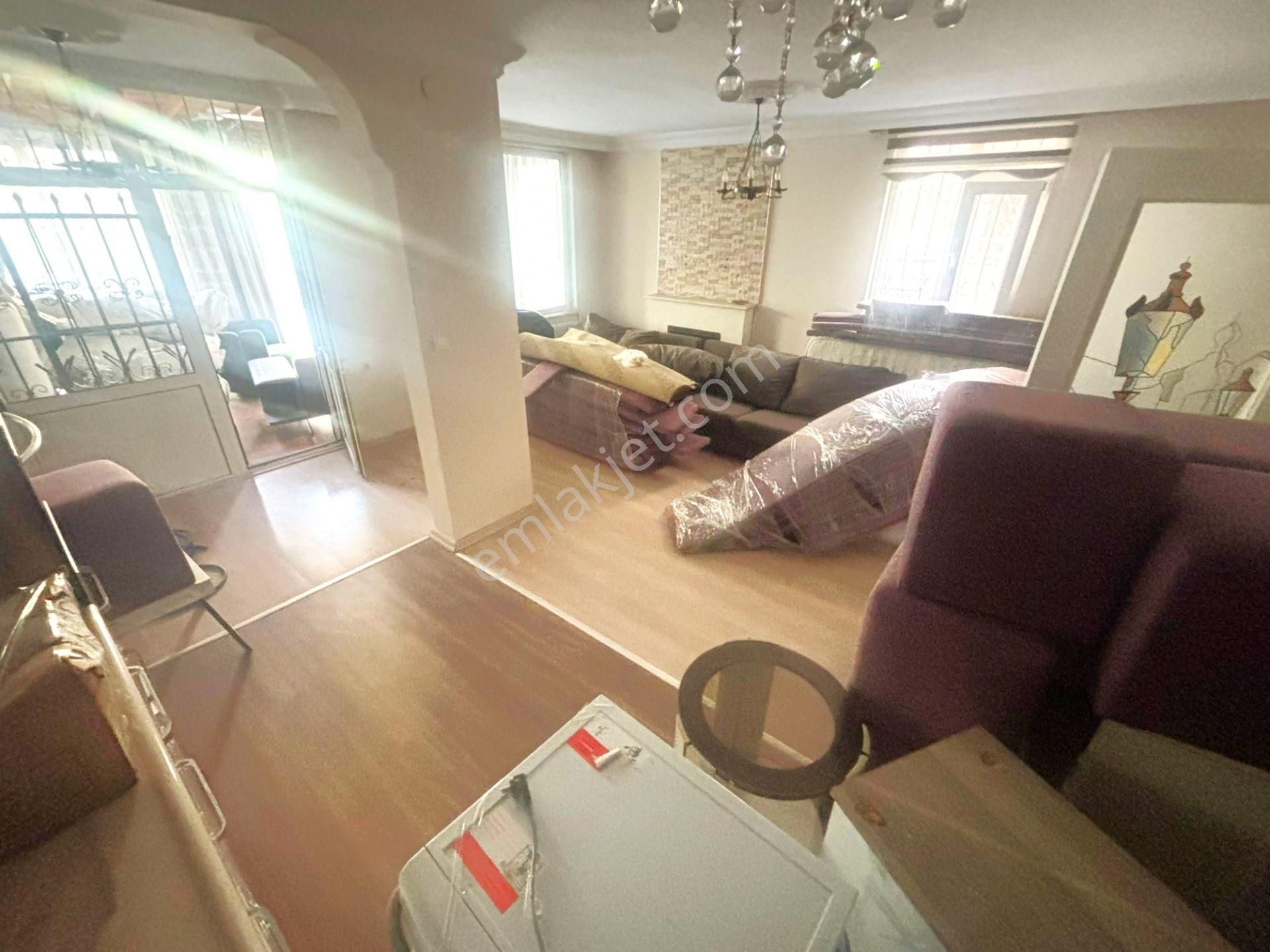 🌊sadece Aygül'den Akçay'da Denize 100 Mt Mesafede🌊 Müstakil Girişli Giyinme Odalı 4+1satılık Villa - Görsel 3