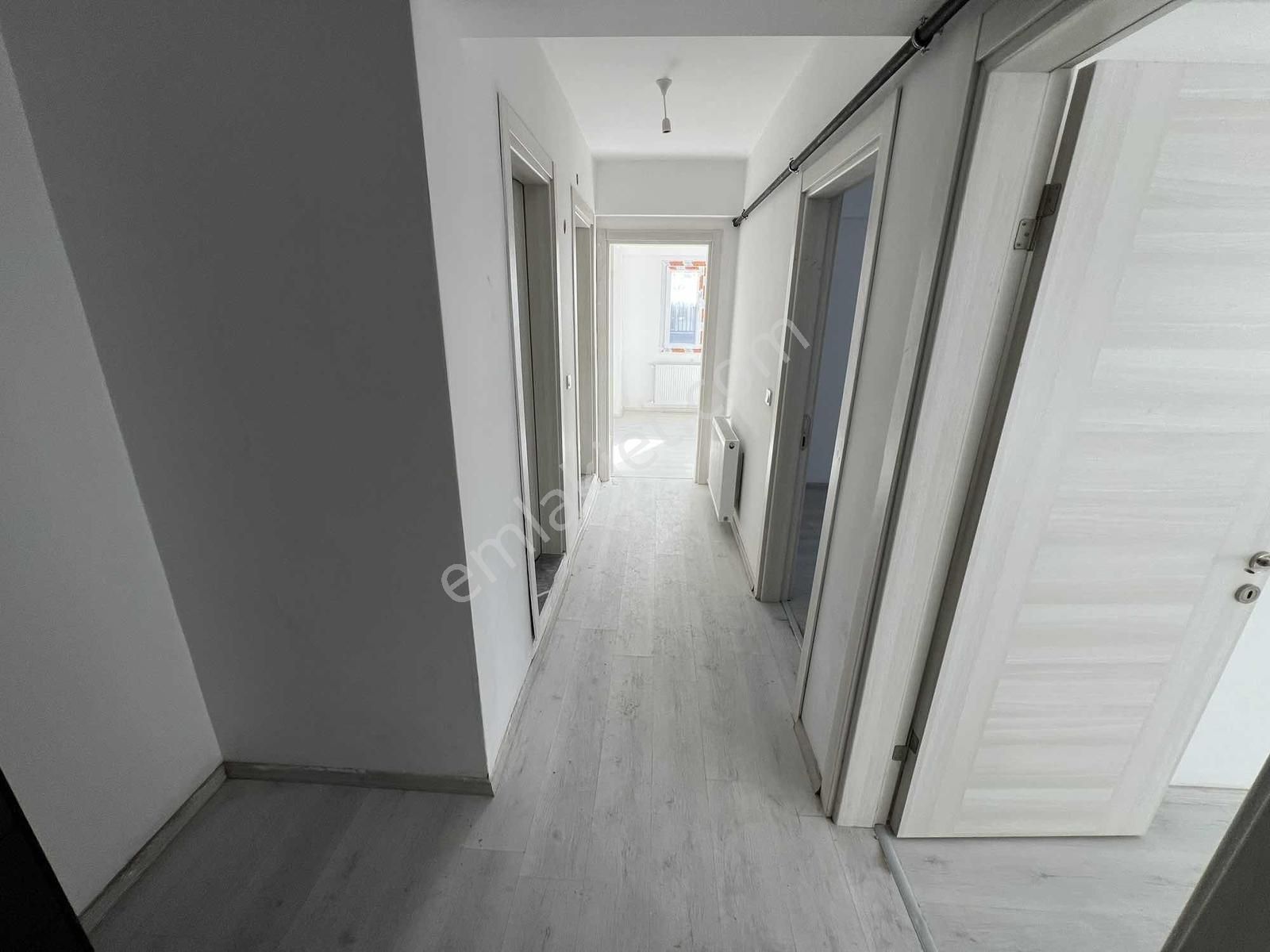 Sıfır 2+1 Zemin Kat Site İçinde - Görsel 17