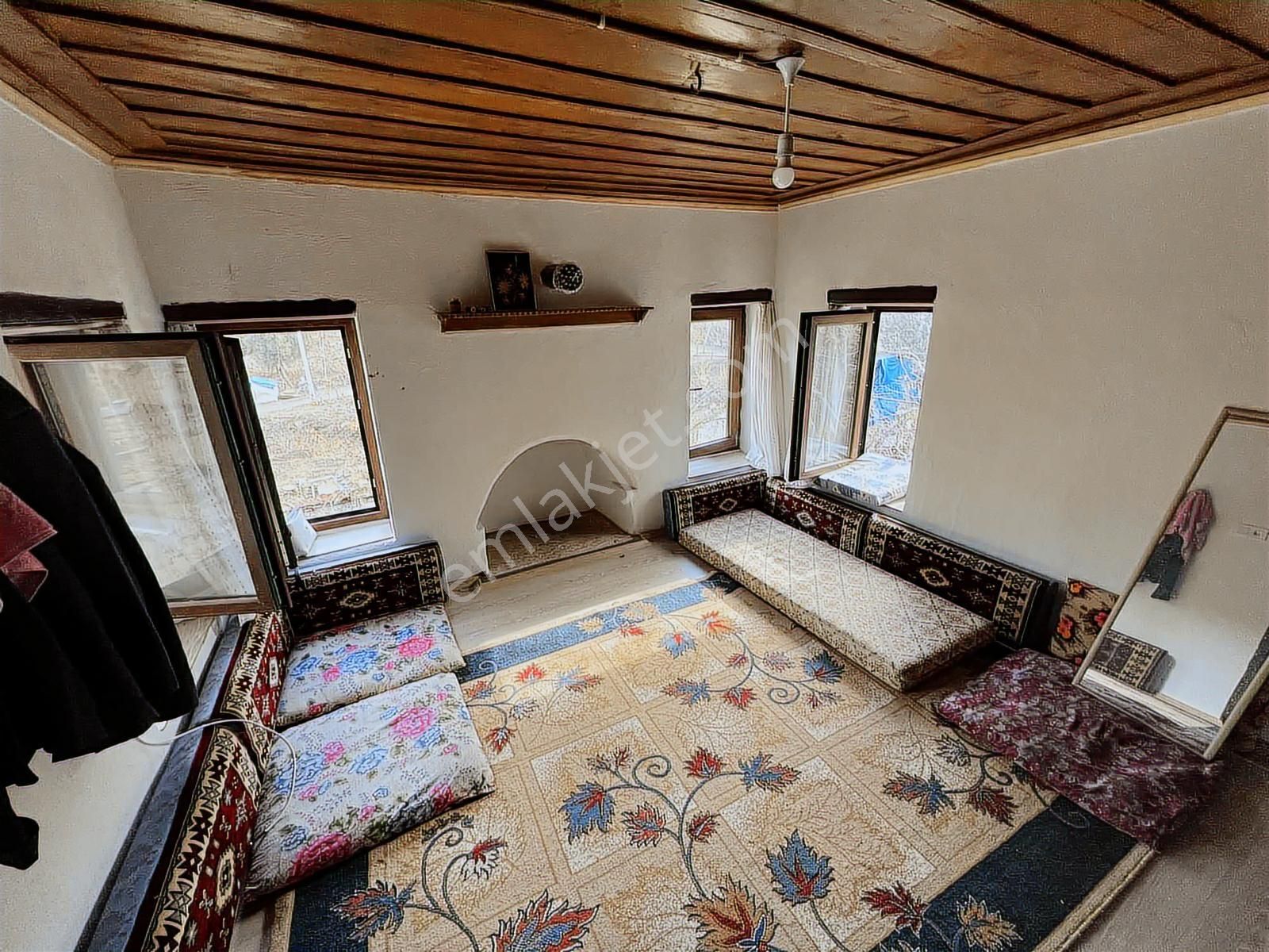 Orijinal Taş Ev Bahçeli Müstakil - Görsel 12