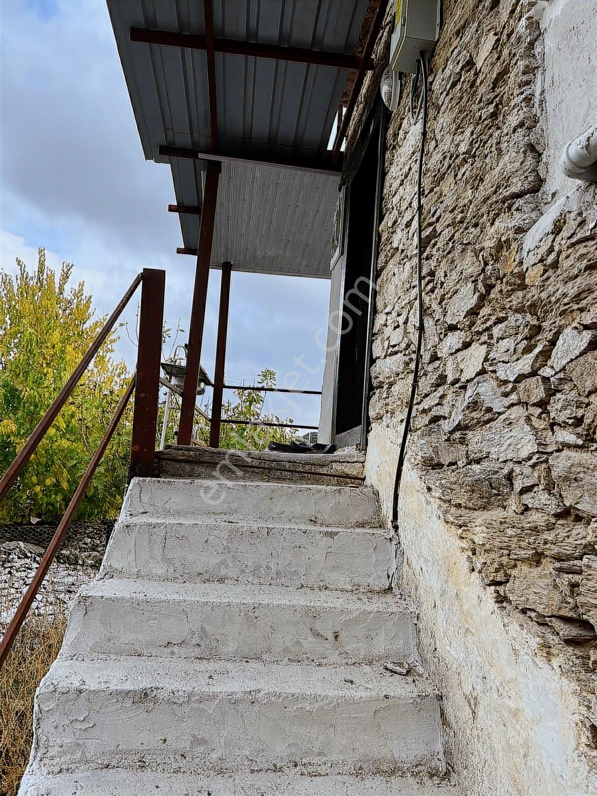 Orijinal Taş Ev Bahçeli Müstakil - Görsel 8