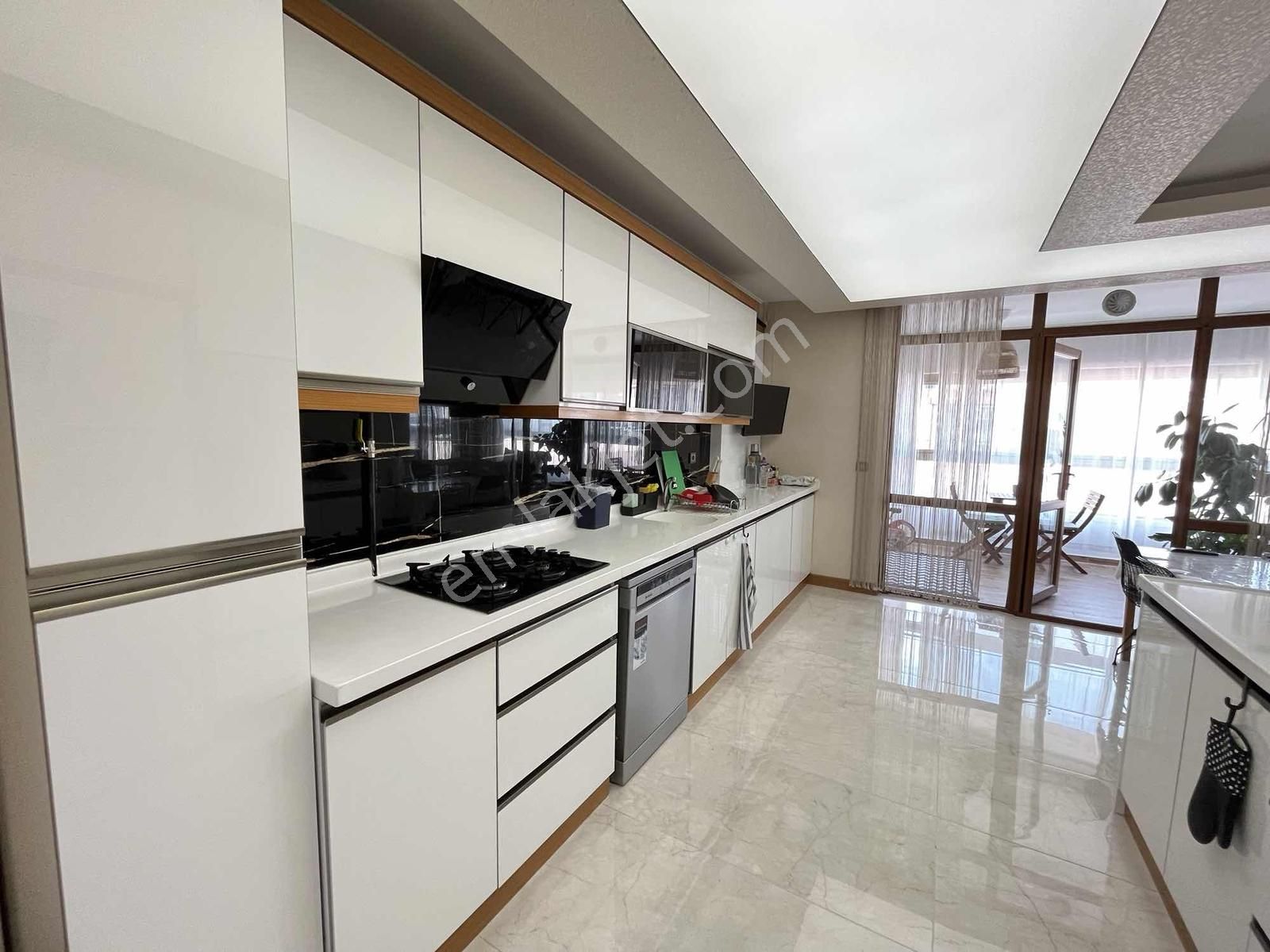 Son Gün Son Fırsatlar 4+1 150 M2 Net 1.katta Full Site Dairesi.. - Görsel 25