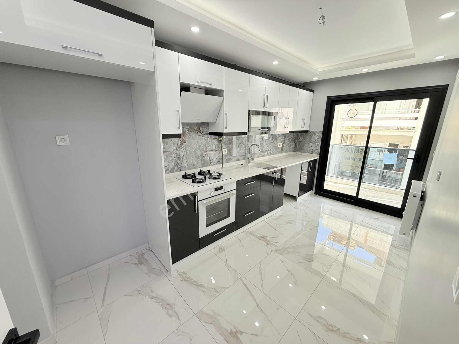 Bozyaka Anacadde Üzeri 2+1 110 M2 Arakat Asansörlü Sıfır Daire - Görsel 9