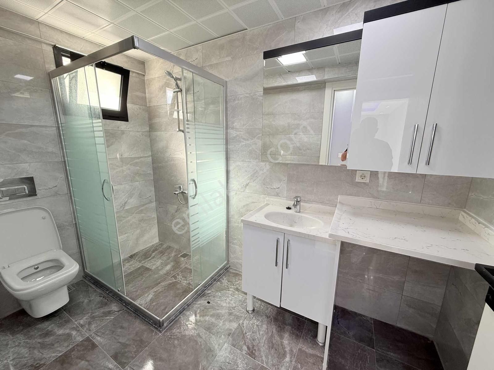 Bozyaka Anacadde Üzeri 2+1 110 M2 Arakat Asansörlü Sıfır Daire - Görsel 14
