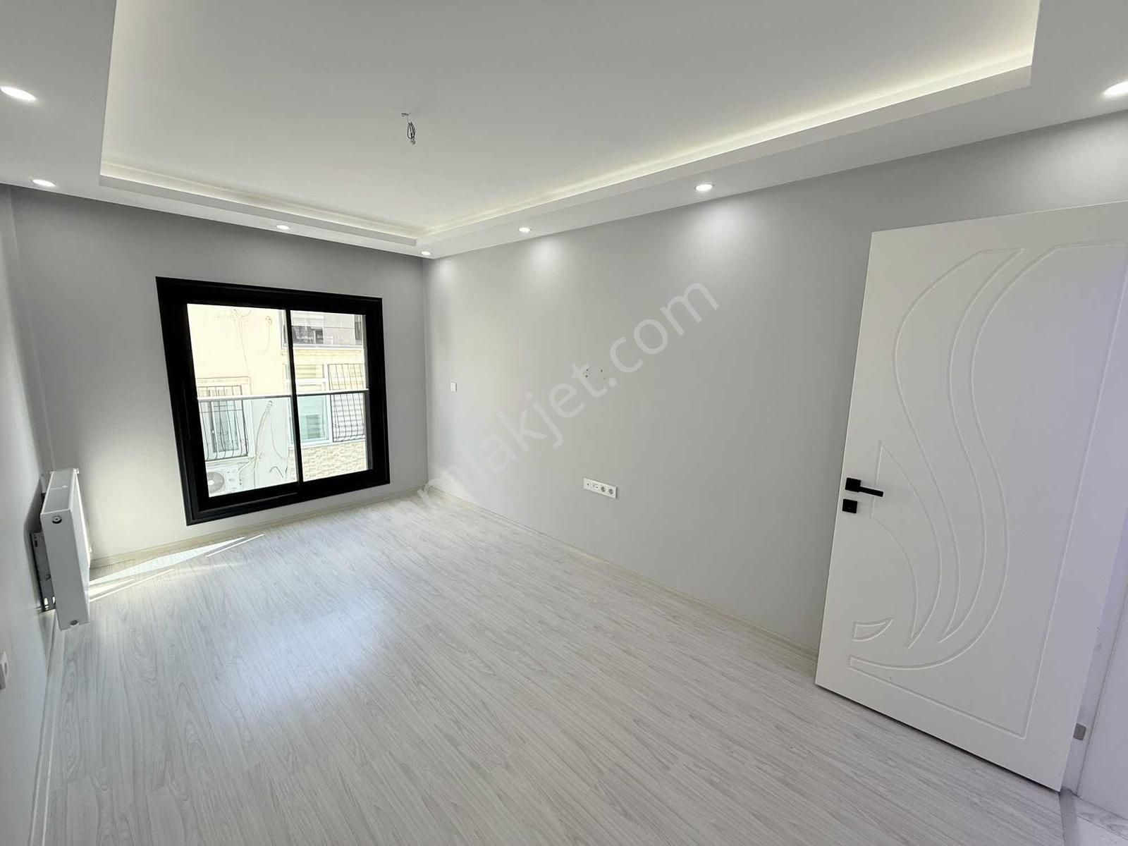 Bozyaka Anacadde Üzeri 2+1 110 M2 Arakat Asansörlü Sıfır Daire - Görsel 24