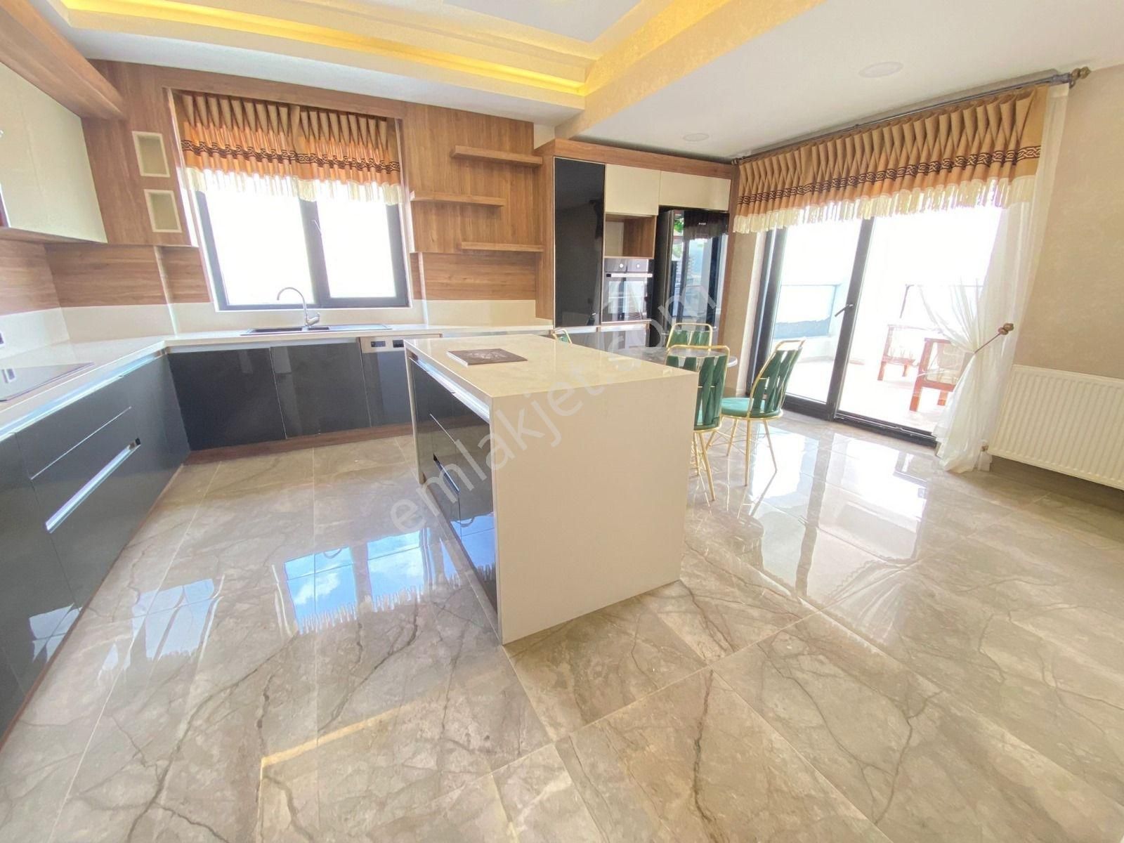 Skylıne Tower'da Opsiyonlu 4,5+1 8.kat Konumunda Satılık Daire - Görsel 17