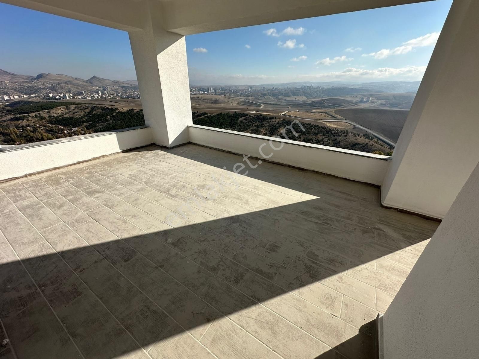 Skylıne Tower'da Opsiyonlu 4,5+1 8.kat Konumunda Satılık Daire - Görsel 20