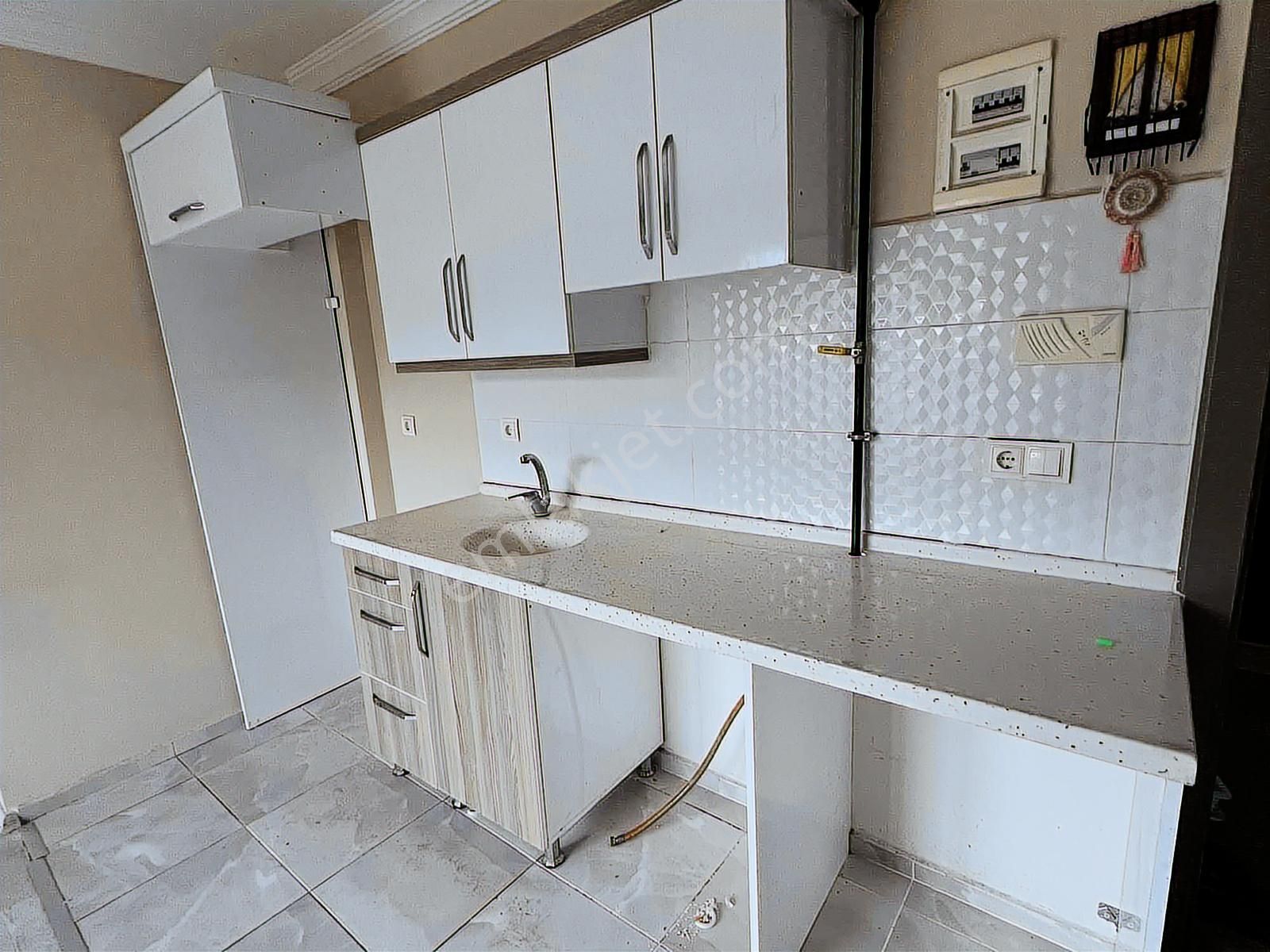 Söke Yenikent Mah. 2+1 Açık Mutfak - Görsel 6