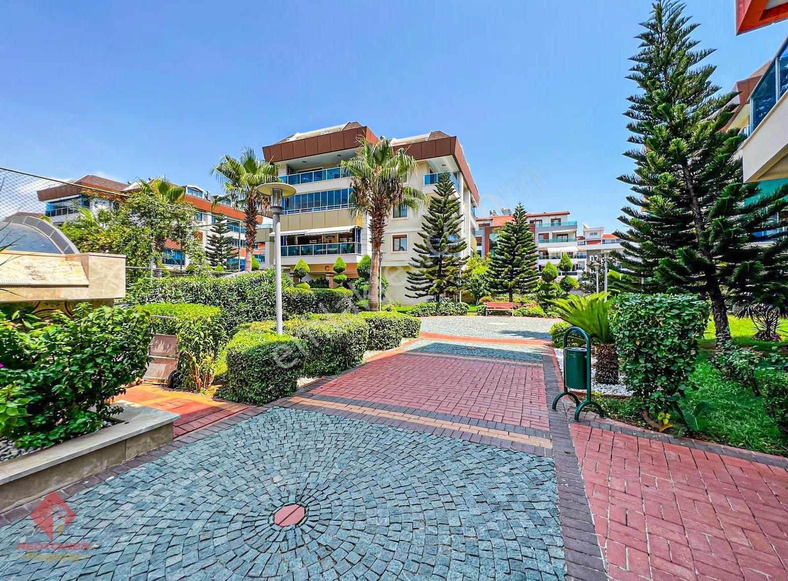 Alanya Oba'da Aktiviteli Site'de Satılık 3+1 Eşyalı Daire - Görsel 21