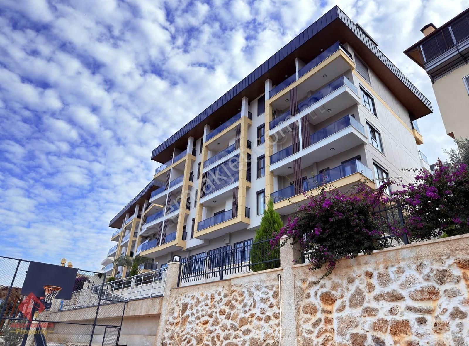 Oba Bölgesinde Aktiviteli Site İçerisinde Satılık 2+1 Daire - Görsel 5