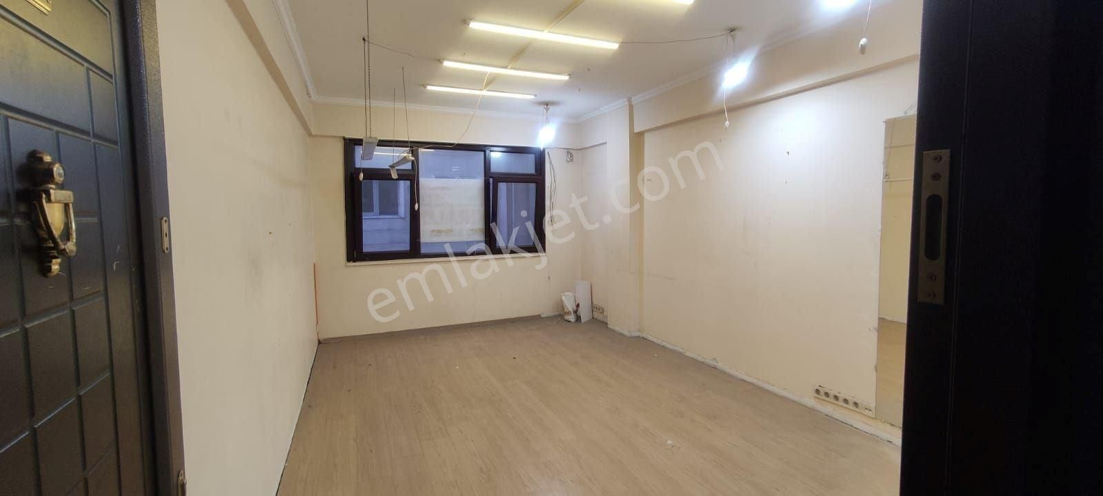 Emlak Uzmanı'ndan Zeytinburnu Gökalp'te Kiralık Han İçerisinde Ofis