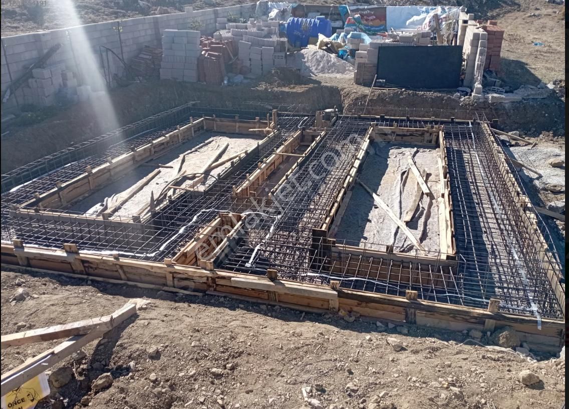 Hobi Bahçesi Parasına Ruhsatlı Ev Ve İmarlı Arsa - Görsel 2