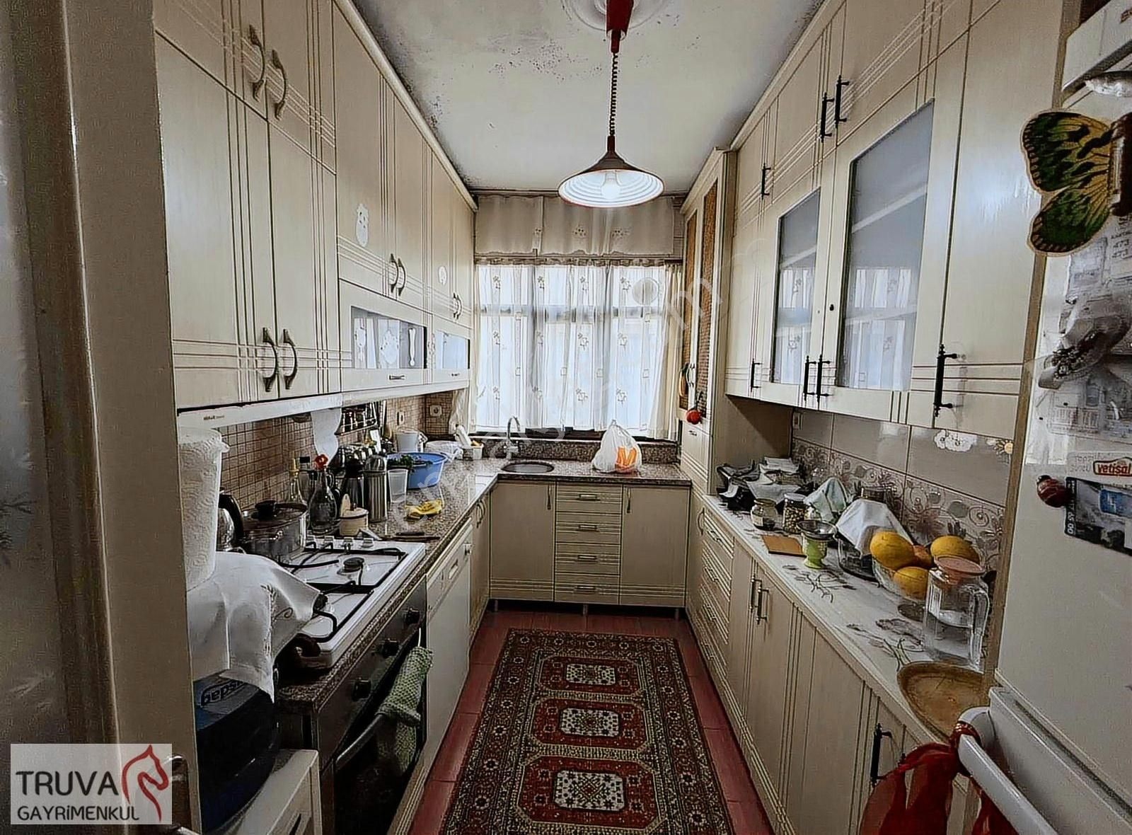 Kartal Topselvi Yalı Mahallesinde Aile Binasında 110 M2 2+1 - Görsel 5