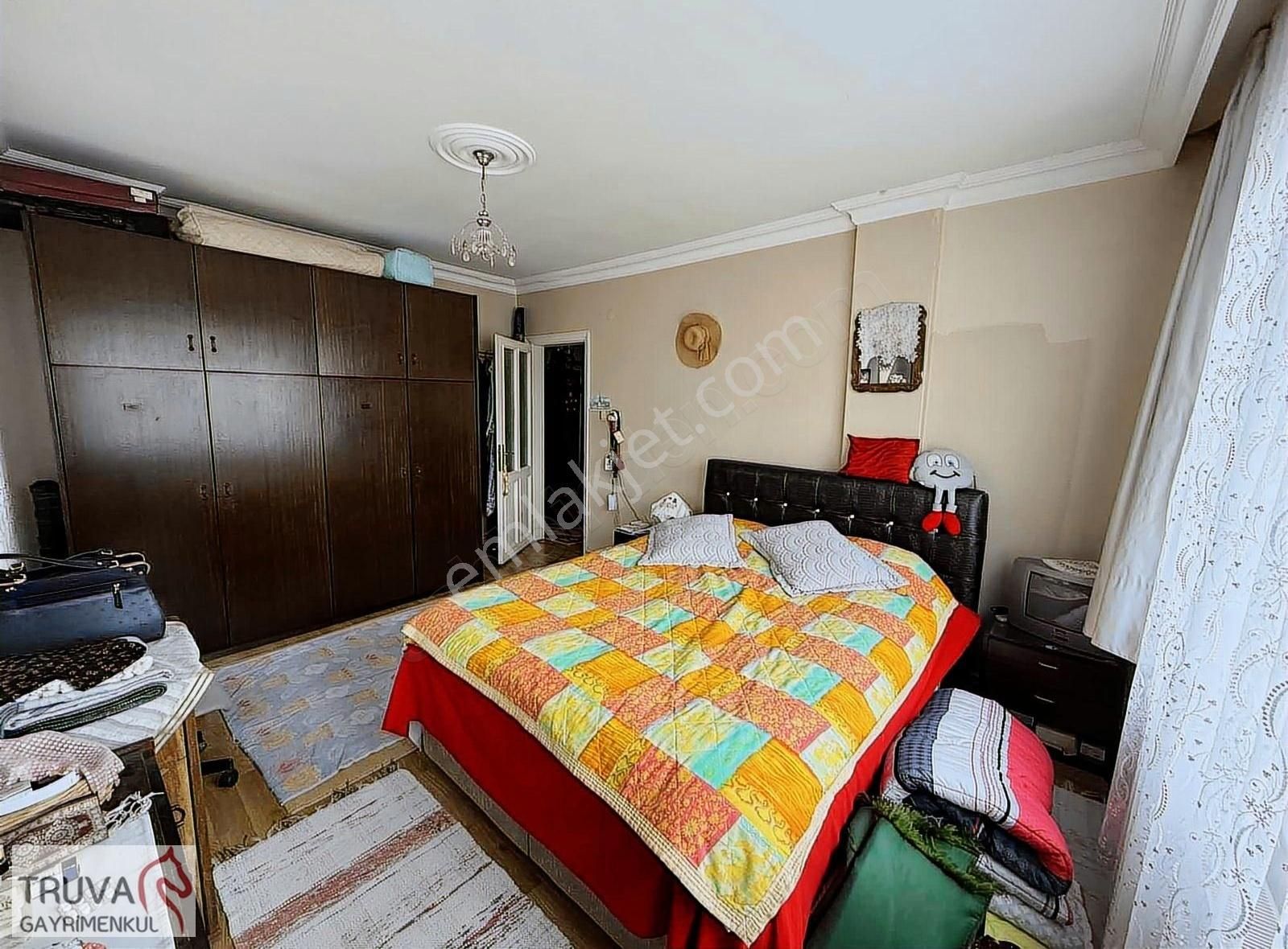 Kartal Topselvi Yalı Mahallesinde Aile Binasında 110 M2 2+1 - Görsel 19