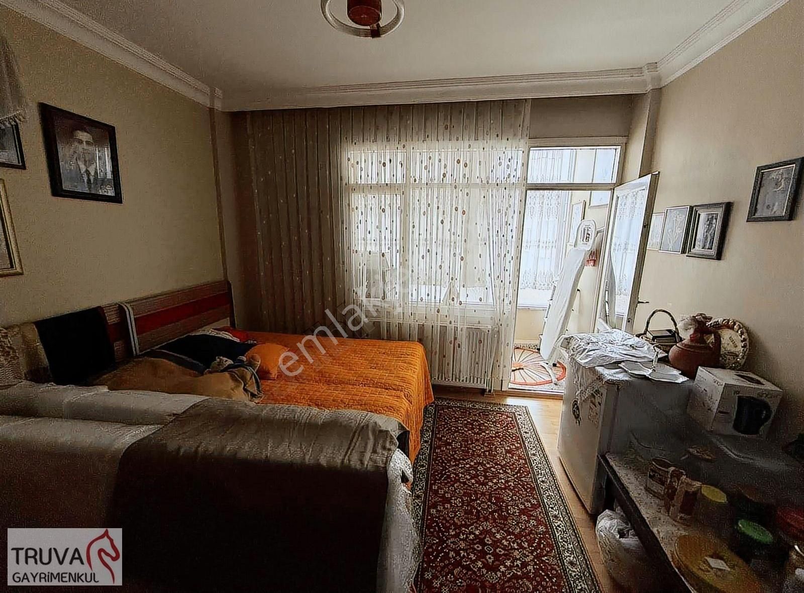 Kartal Topselvi Yalı Mahallesinde Aile Binasında 110 M2 2+1 - Görsel 13